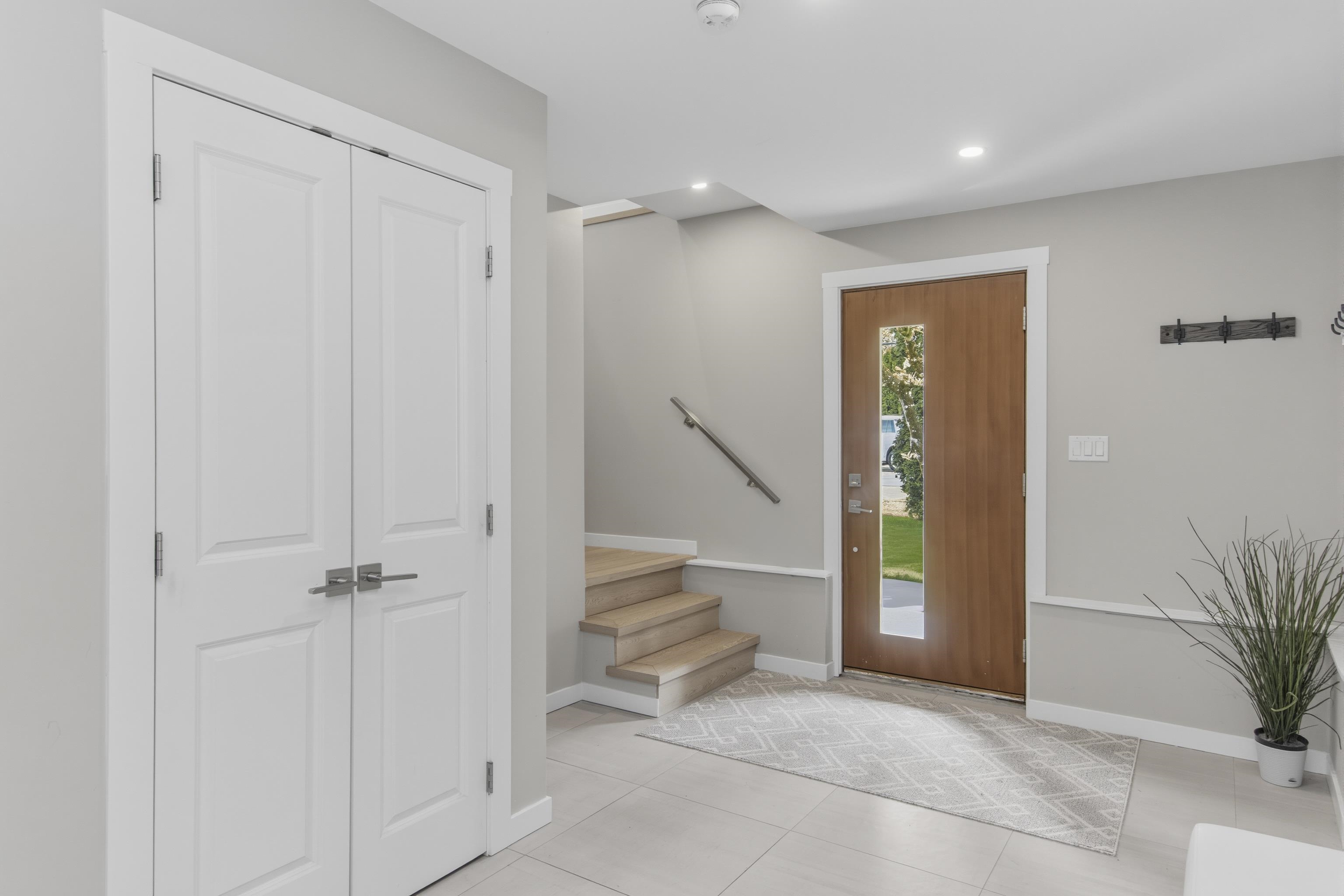 2101 DIAMOND ROAD