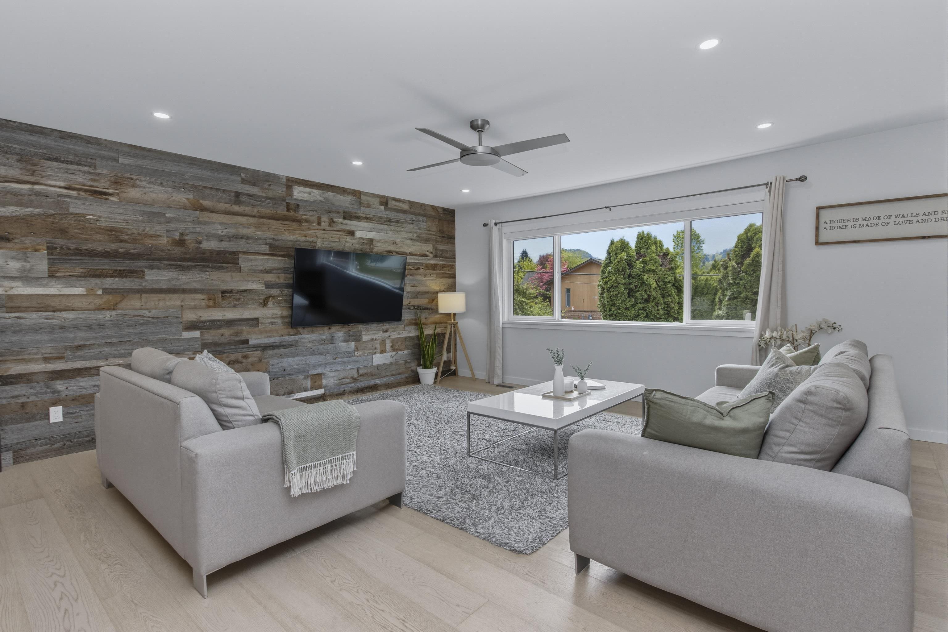 2101 DIAMOND ROAD