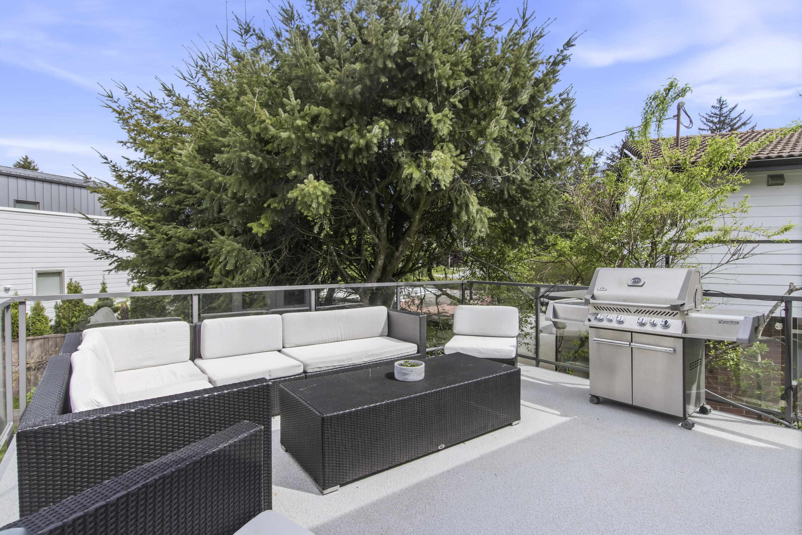 2101 DIAMOND ROAD