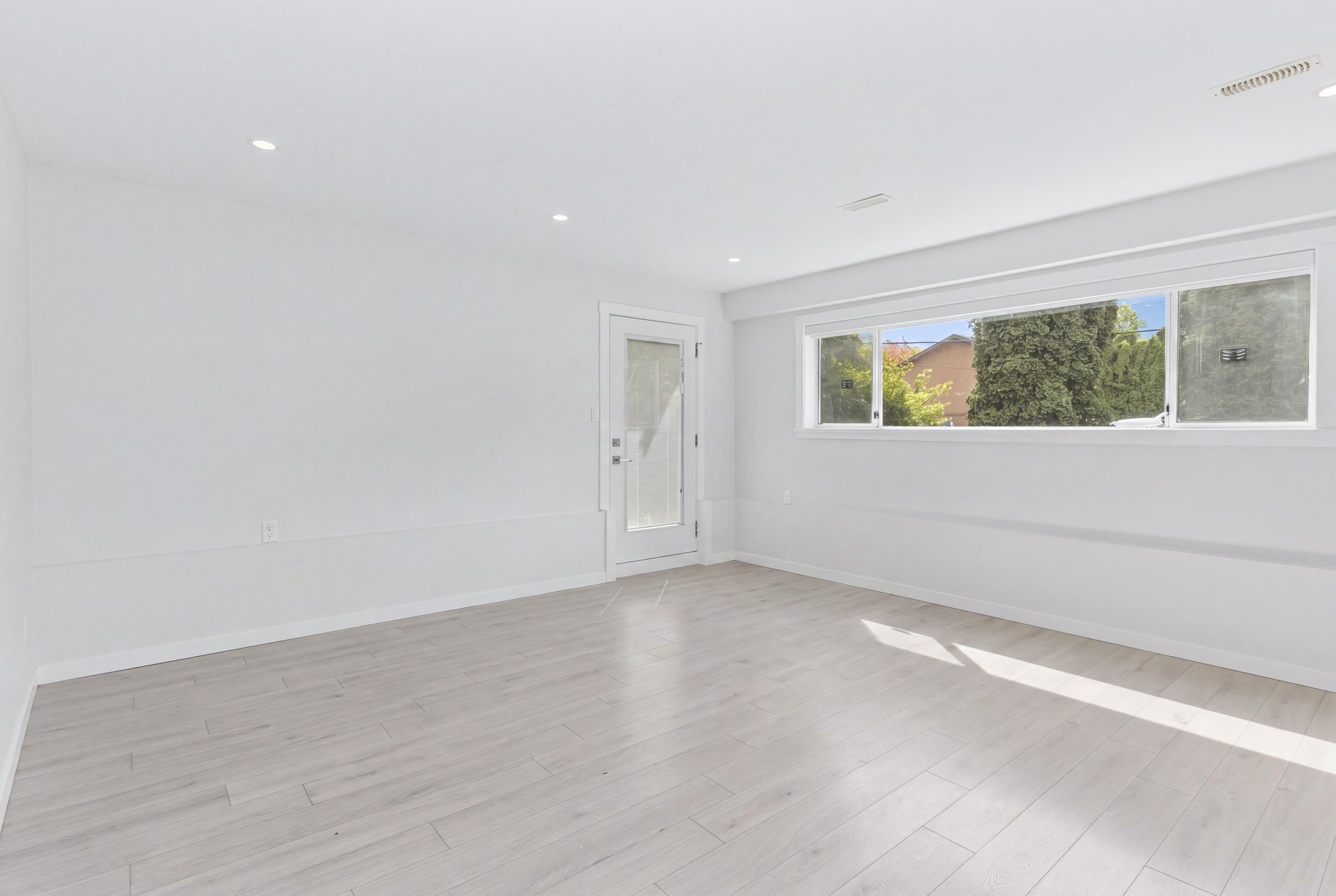 2101 DIAMOND ROAD