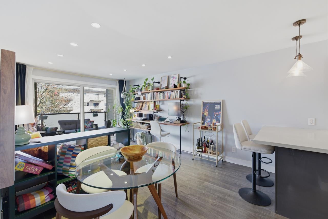 205 1864 FRANCES STREET Unit: 205