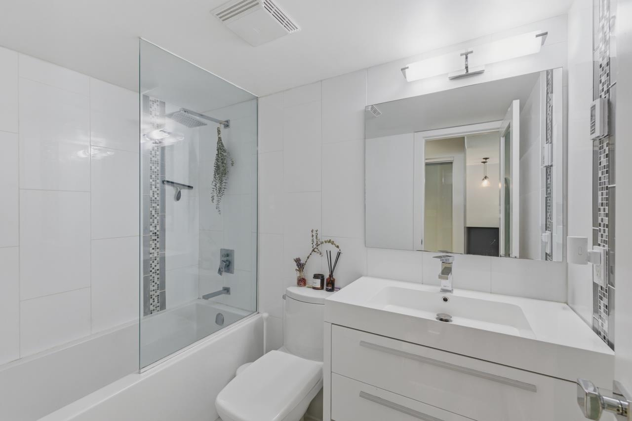 205 1864 FRANCES STREET Unit: 205
