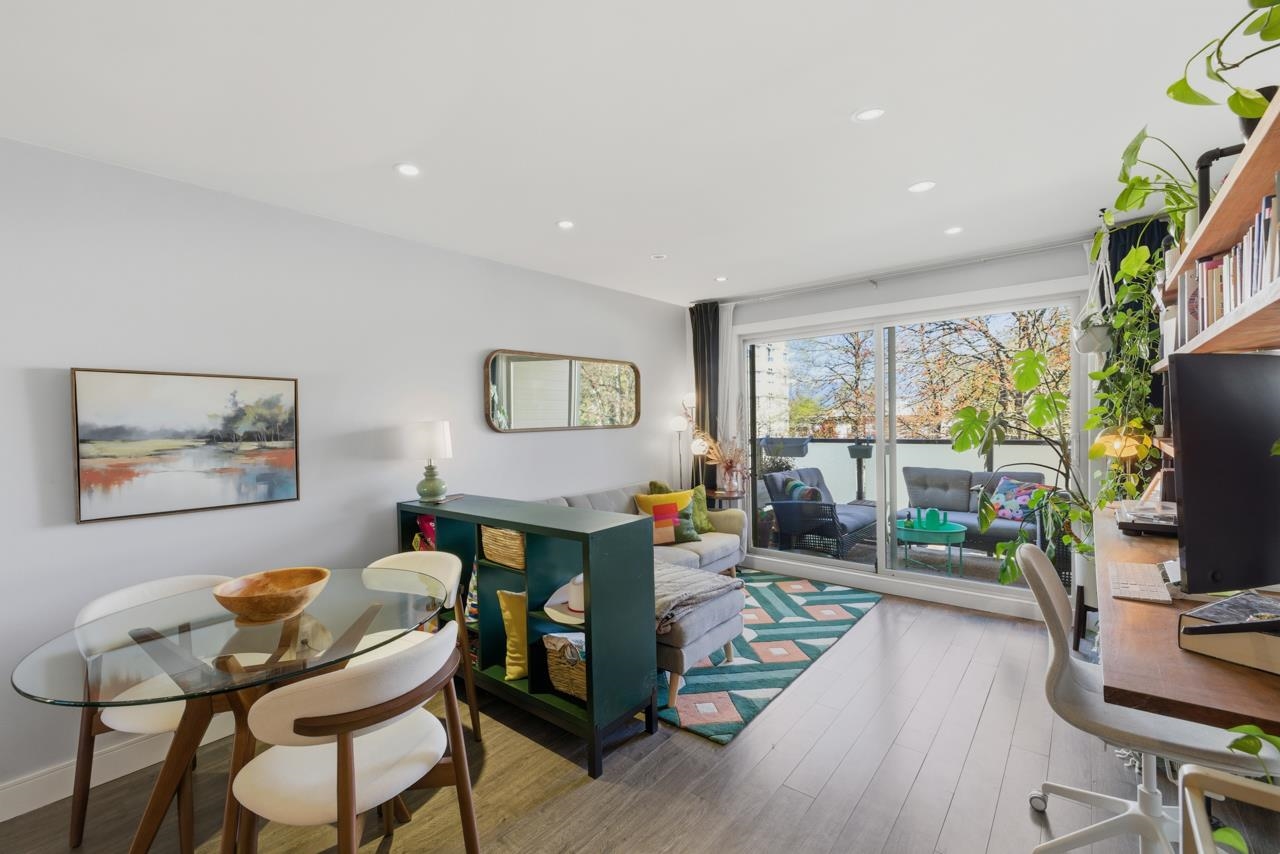205 1864 FRANCES STREET Unit: 205