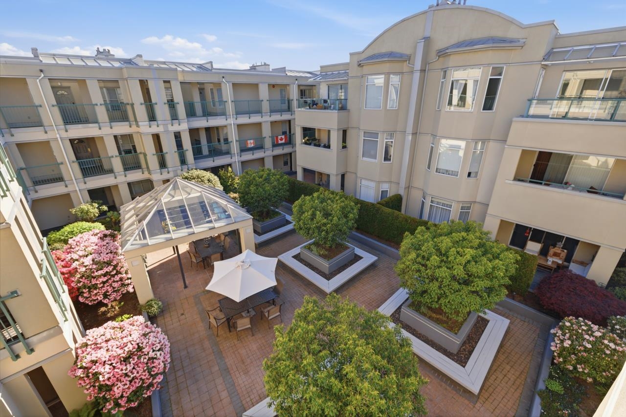 301 20680 56 AVENUE Unit: 301