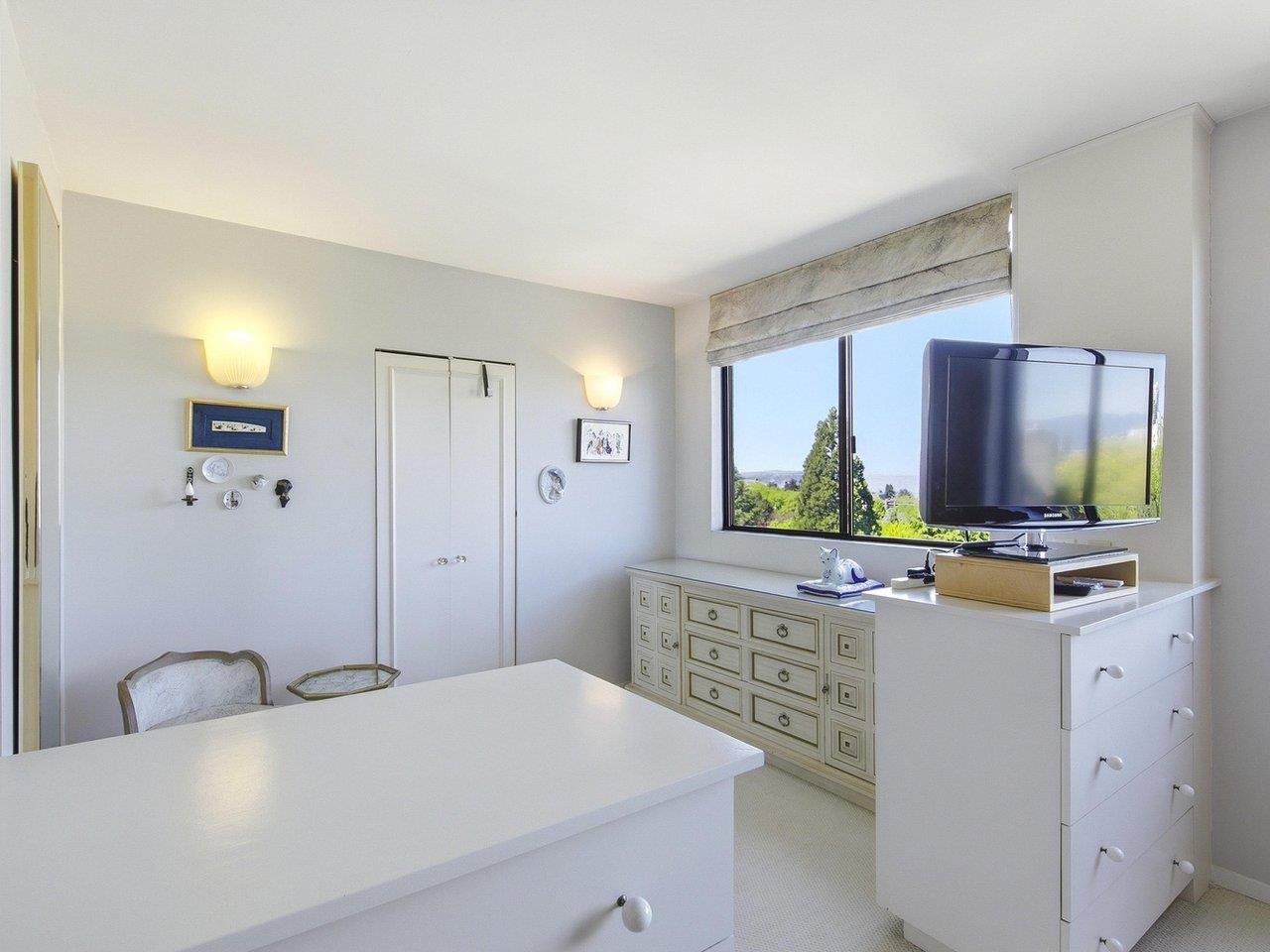 900 1685 W 14TH AVENUE Unit: 900
