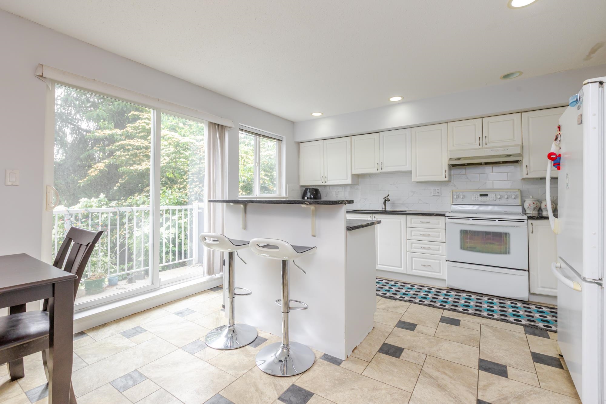 74 16388 85 AVE AVENUE Unit: 74