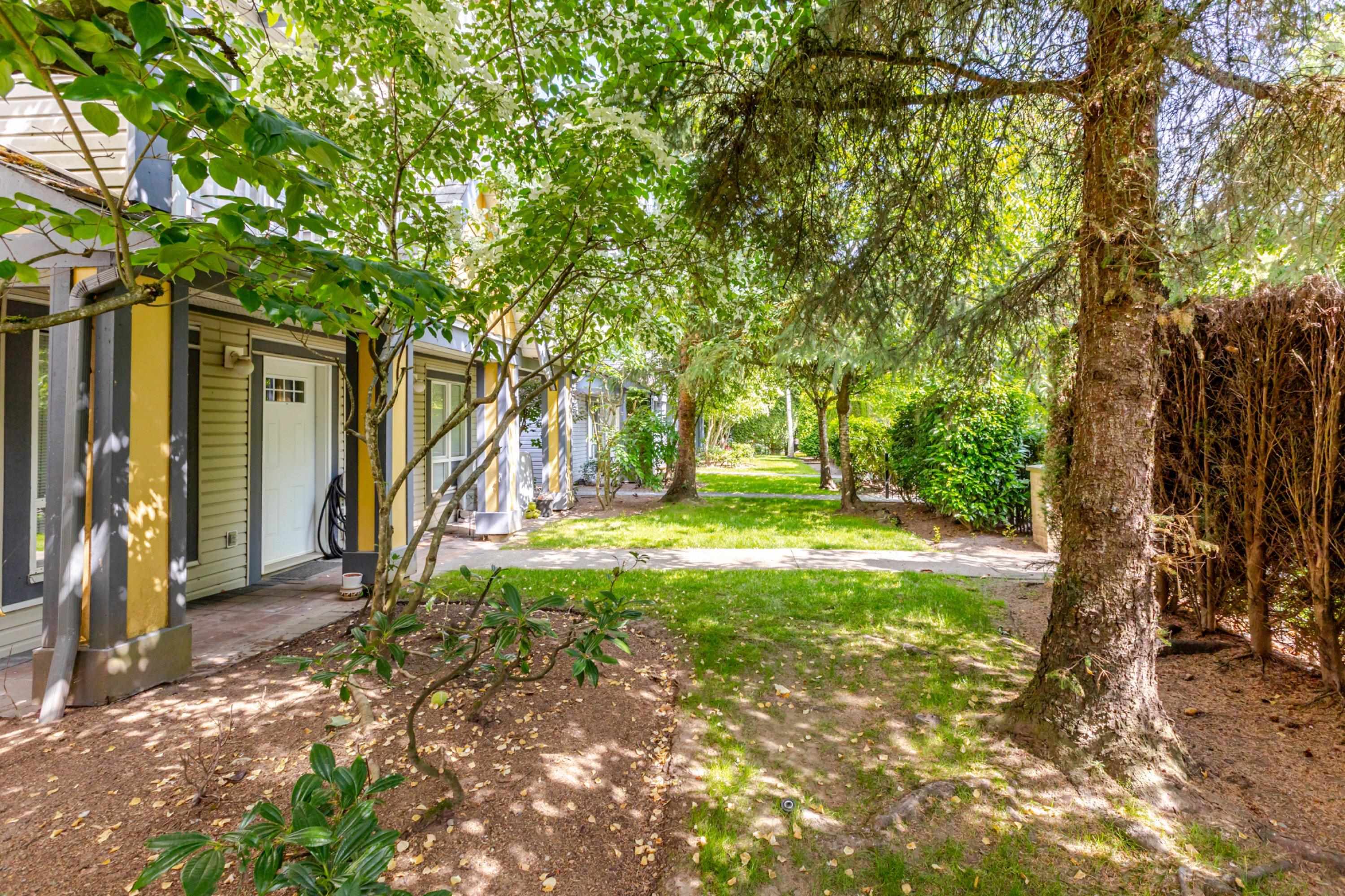 74 16388 85 AVE AVENUE Unit: 74