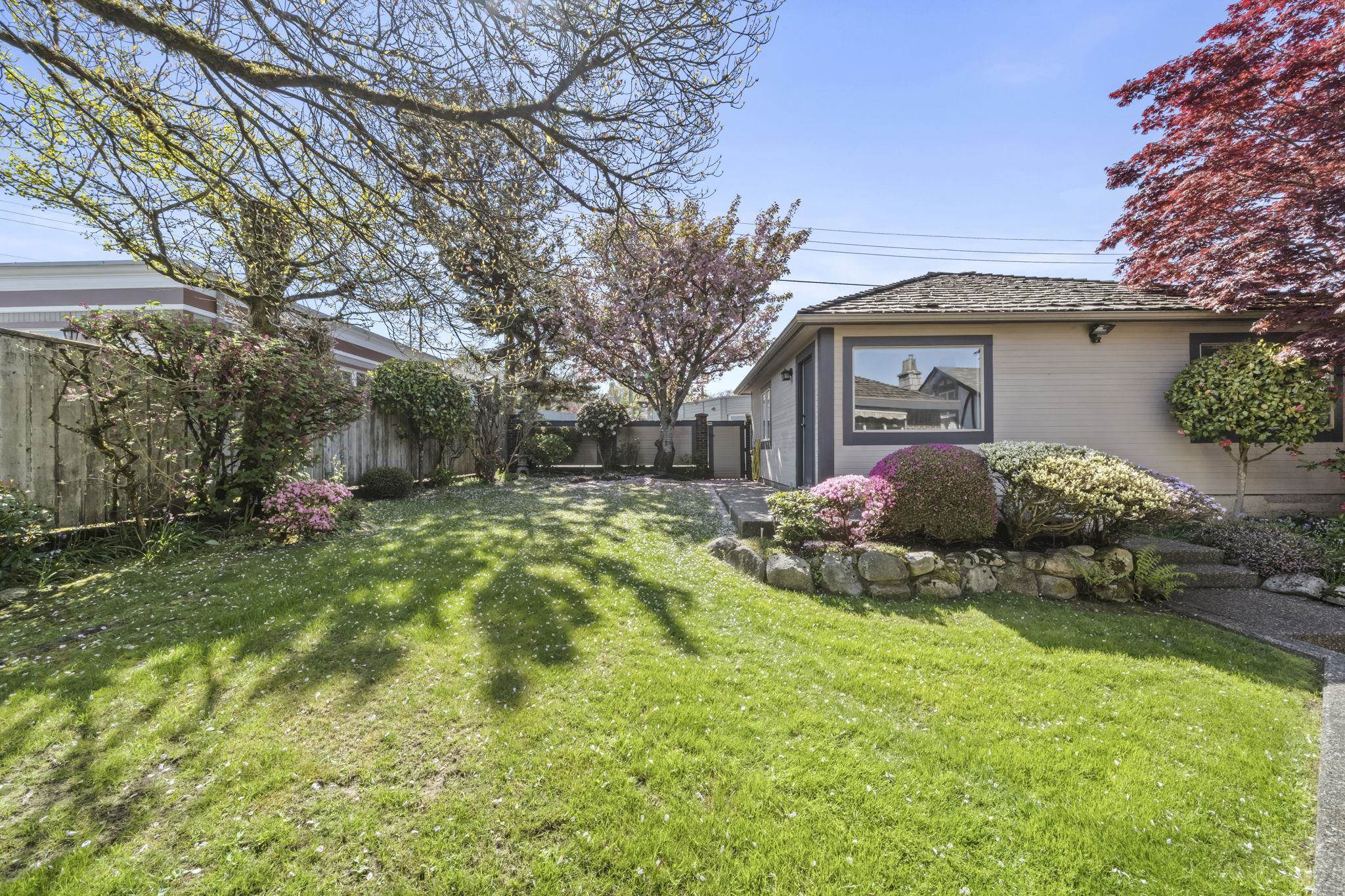 4233 QUESNEL DRIVE