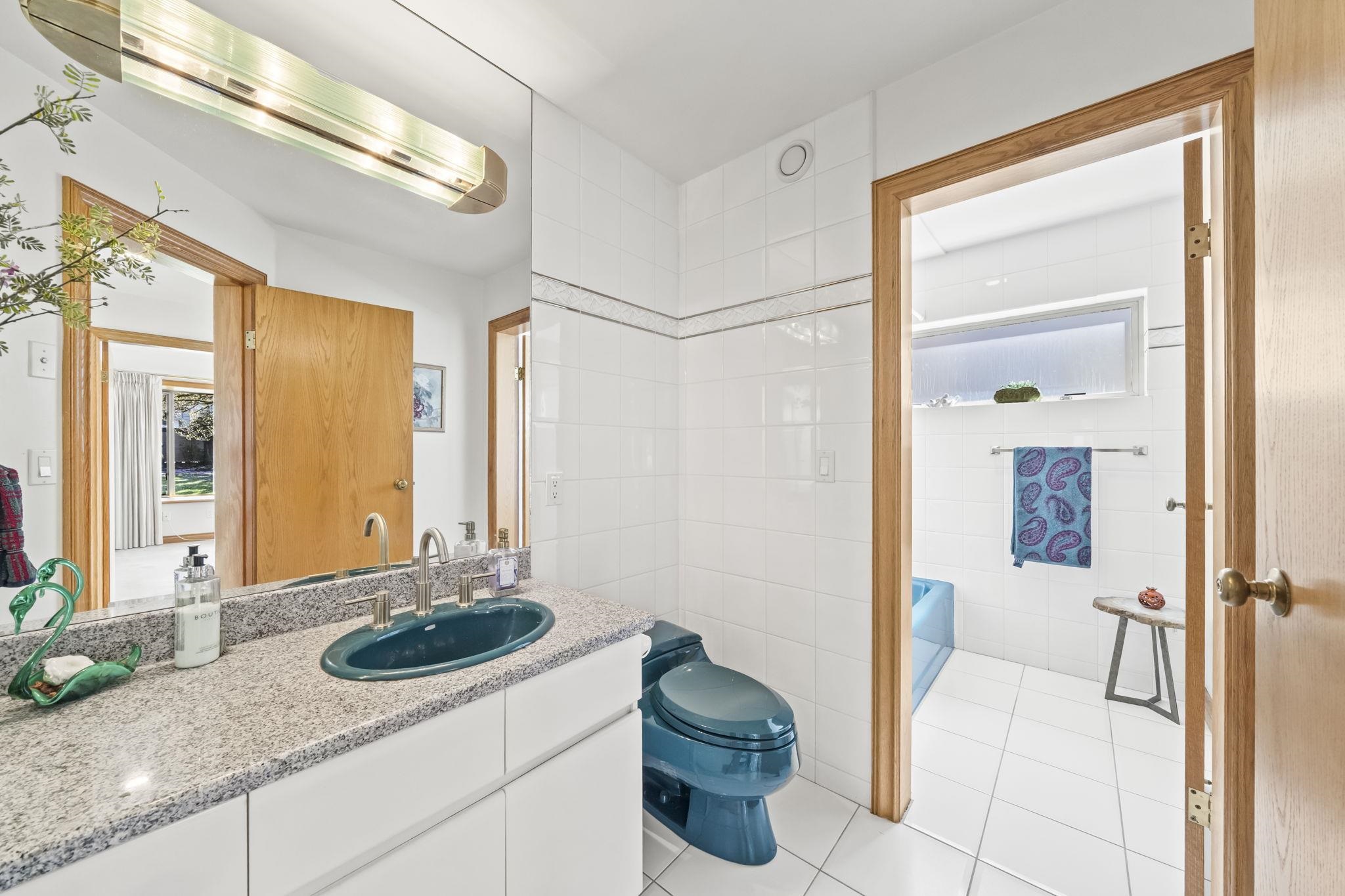 4233 QUESNEL DRIVE