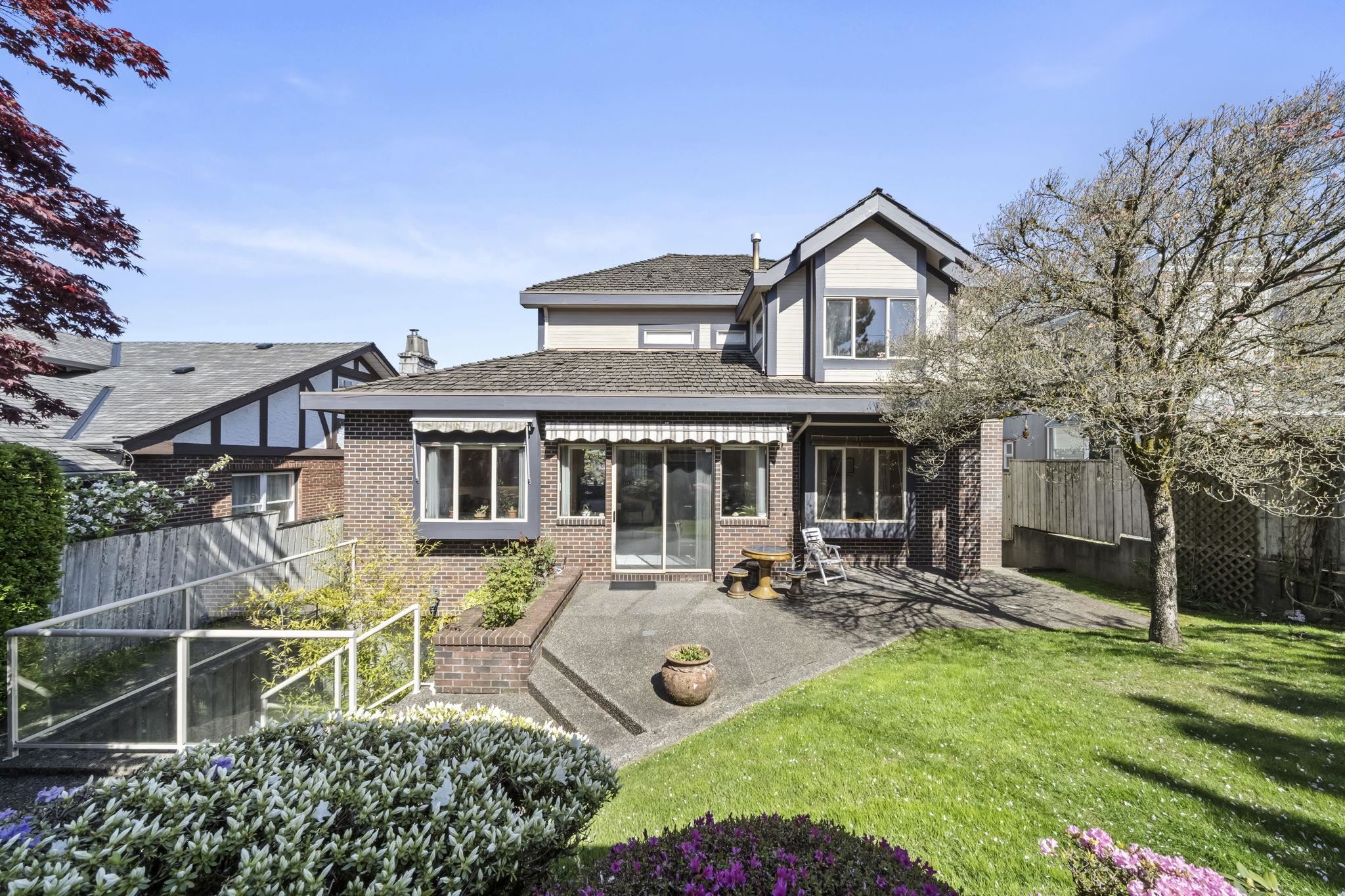 4233 QUESNEL DRIVE