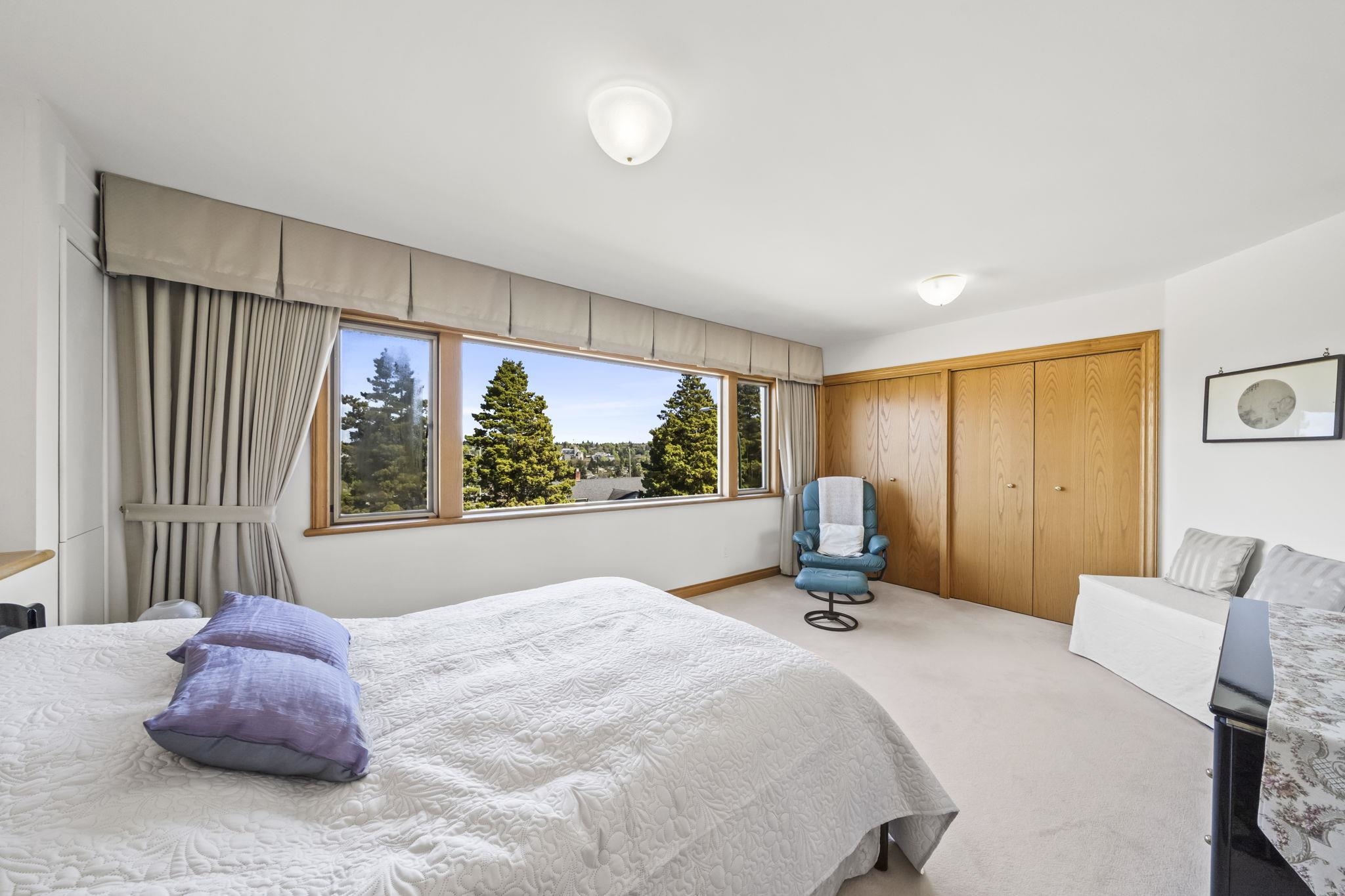 4233 QUESNEL DRIVE