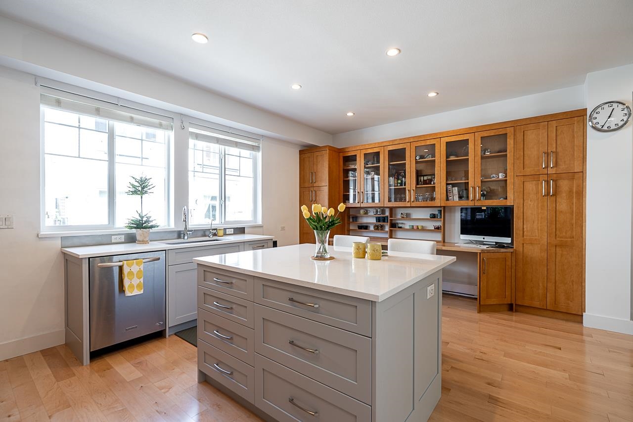 32 15128 24 AVENUE Unit: 32