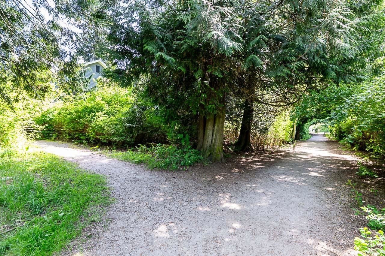 32 15128 24 AVENUE Unit: 32