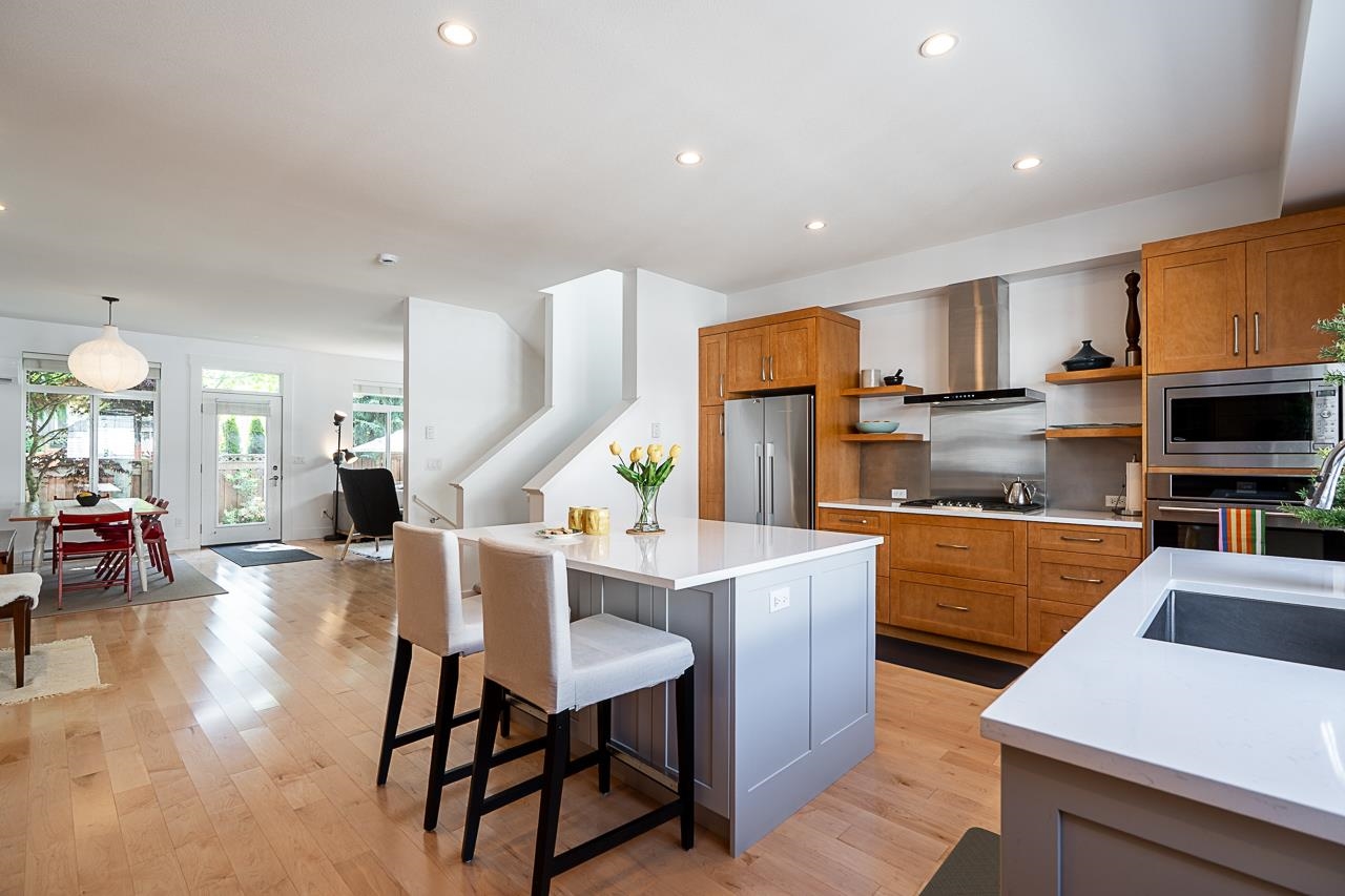 32 15128 24 AVENUE Unit: 32