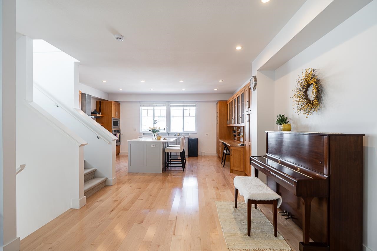 32 15128 24 AVENUE Unit: 32