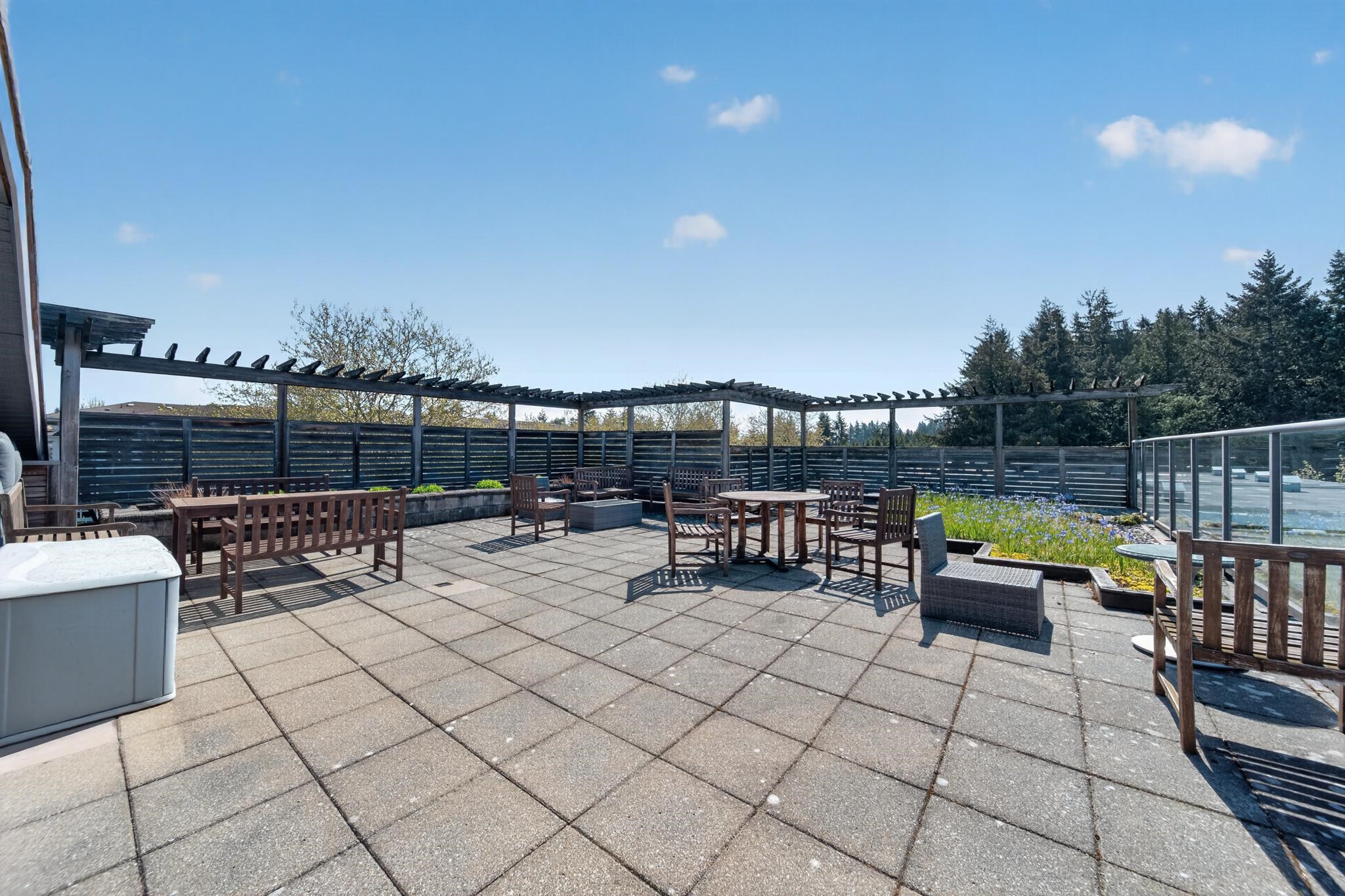 213 6328 LARKIN DRIVE Unit: 213
