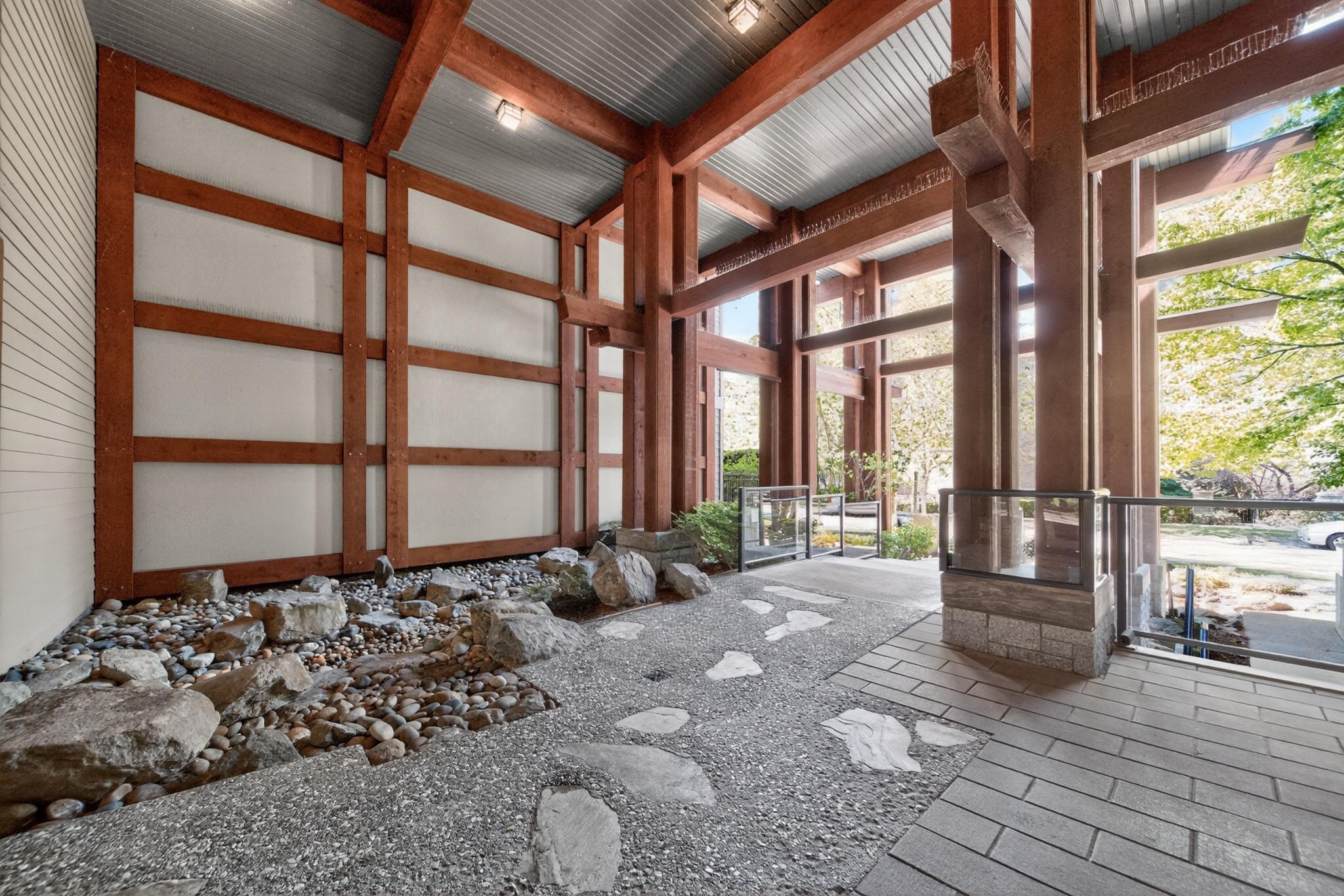 213 6328 LARKIN DRIVE Unit: 213