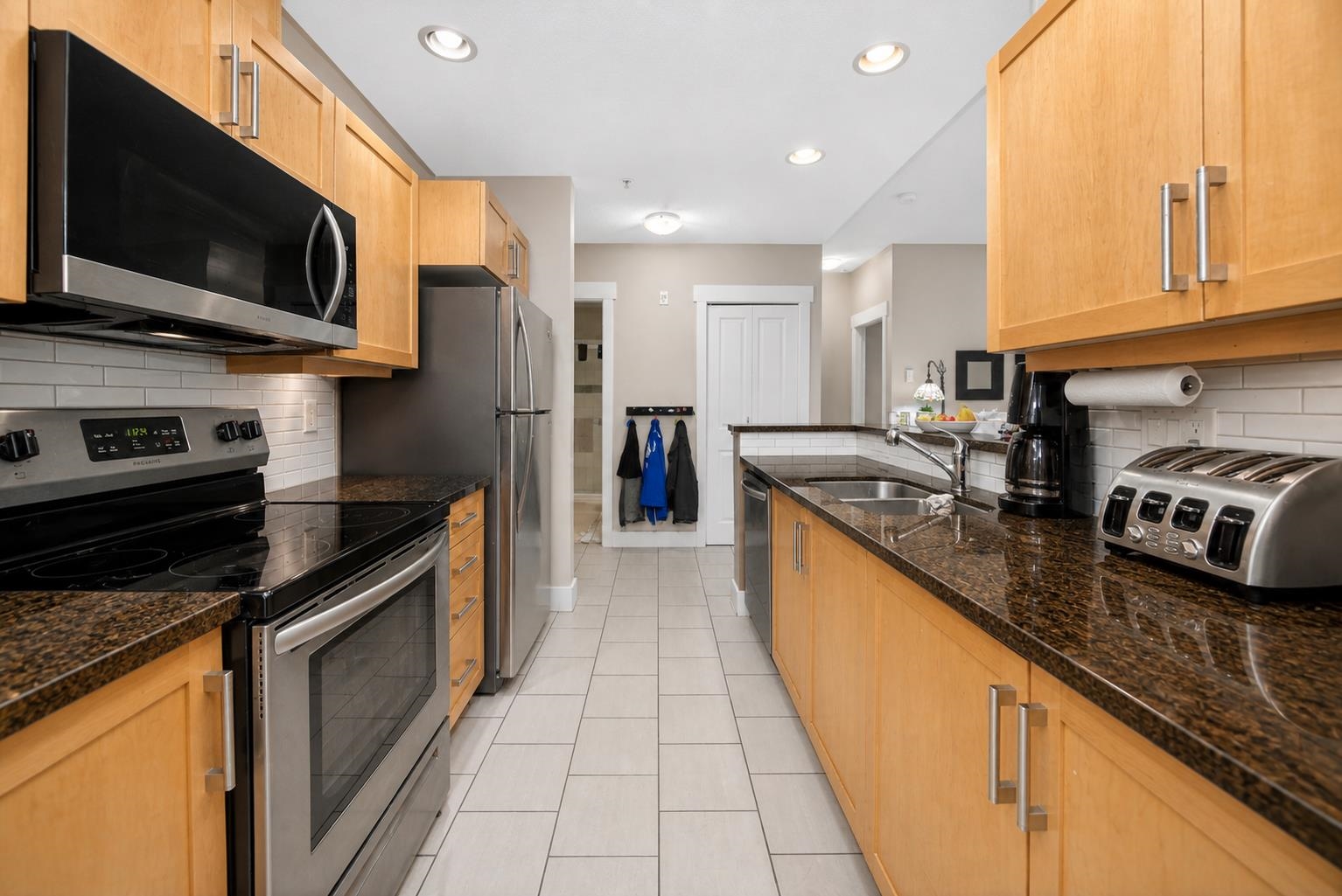 213 6328 LARKIN DRIVE Unit: 213