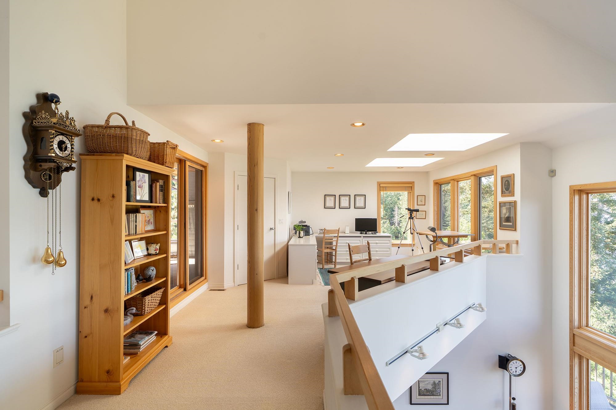 520 SMUGGLERS COVE ROAD