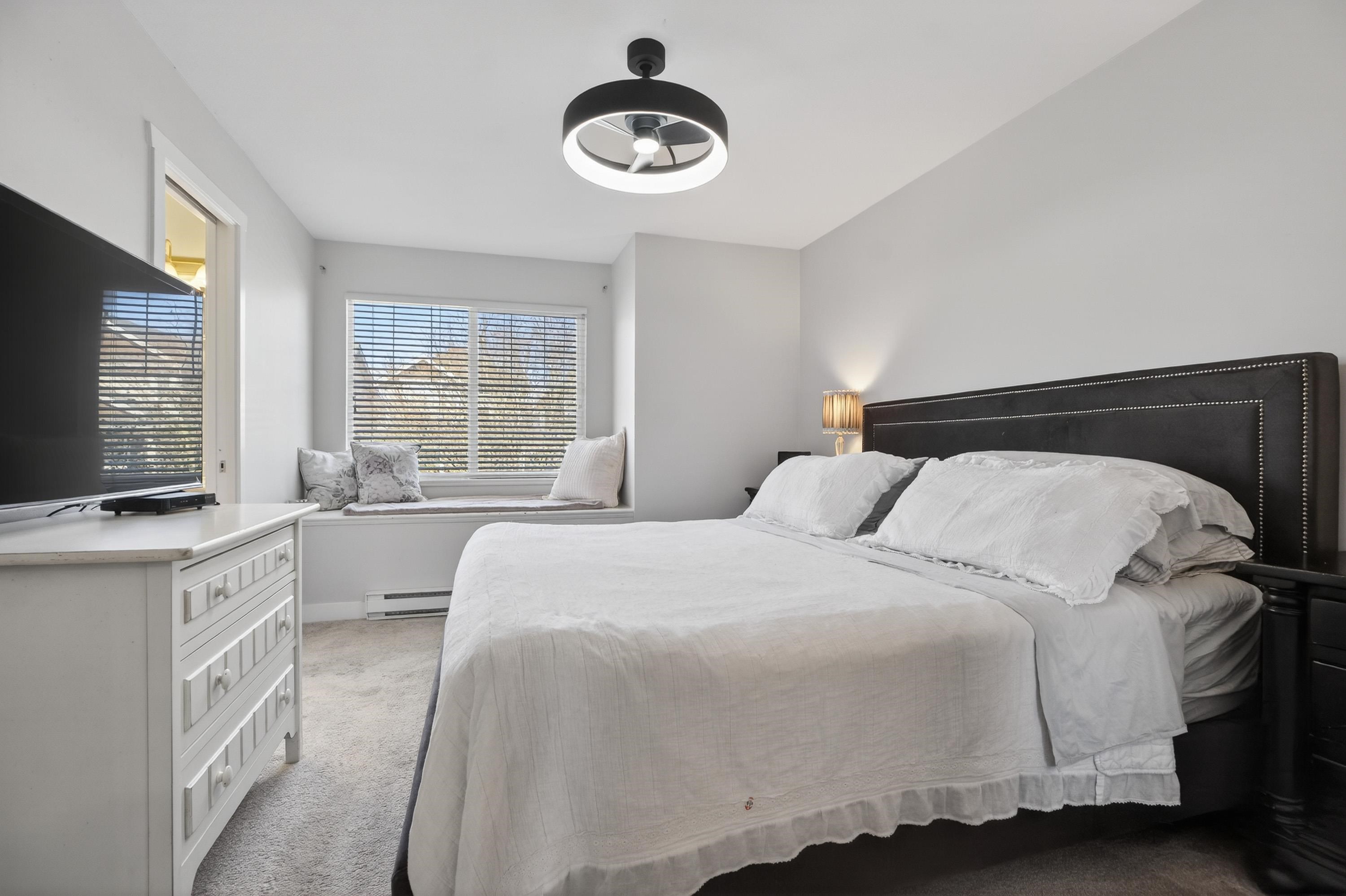 13 6568 193B STREET Unit: 13