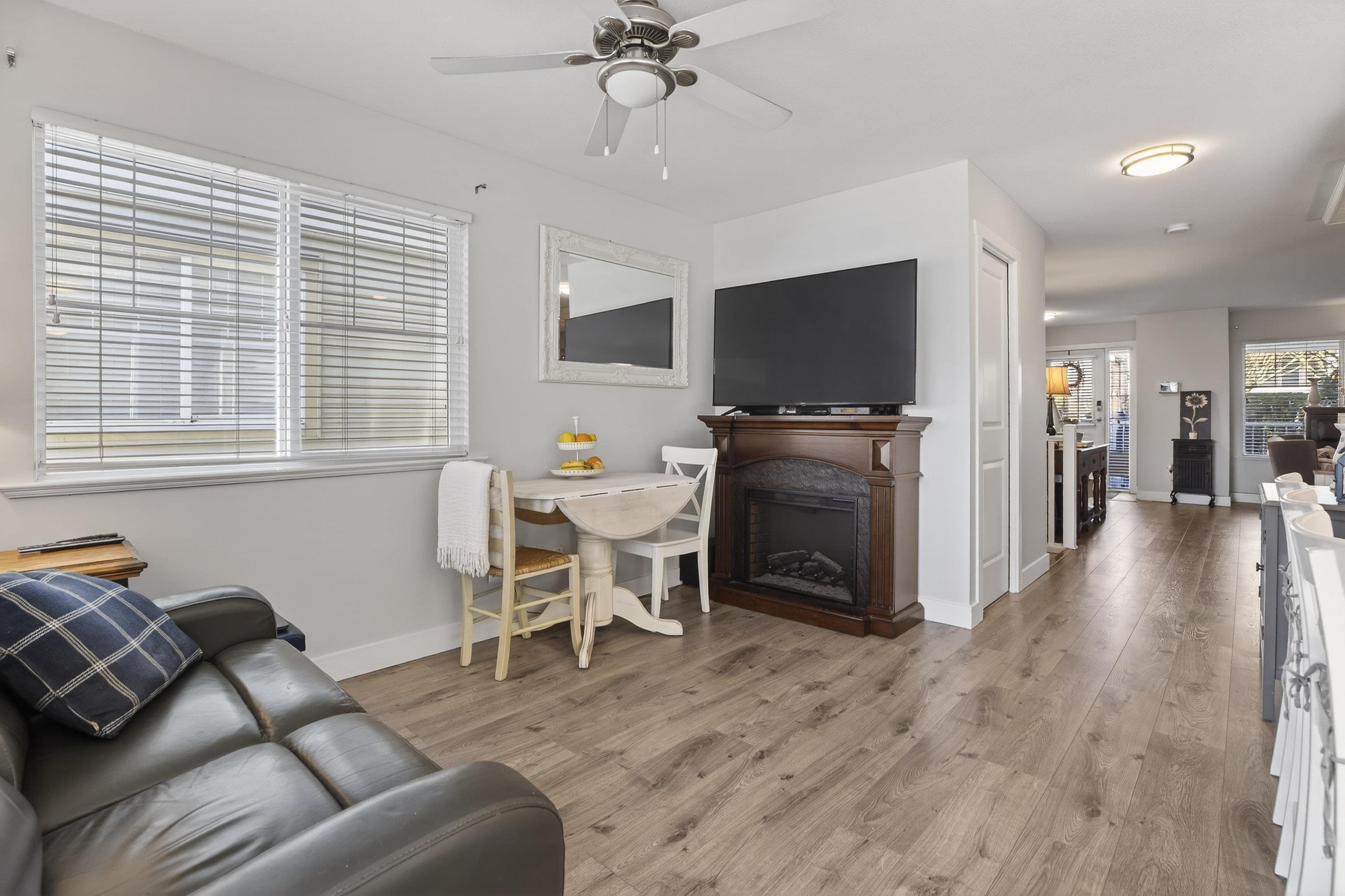 13 6568 193B STREET Unit: 13