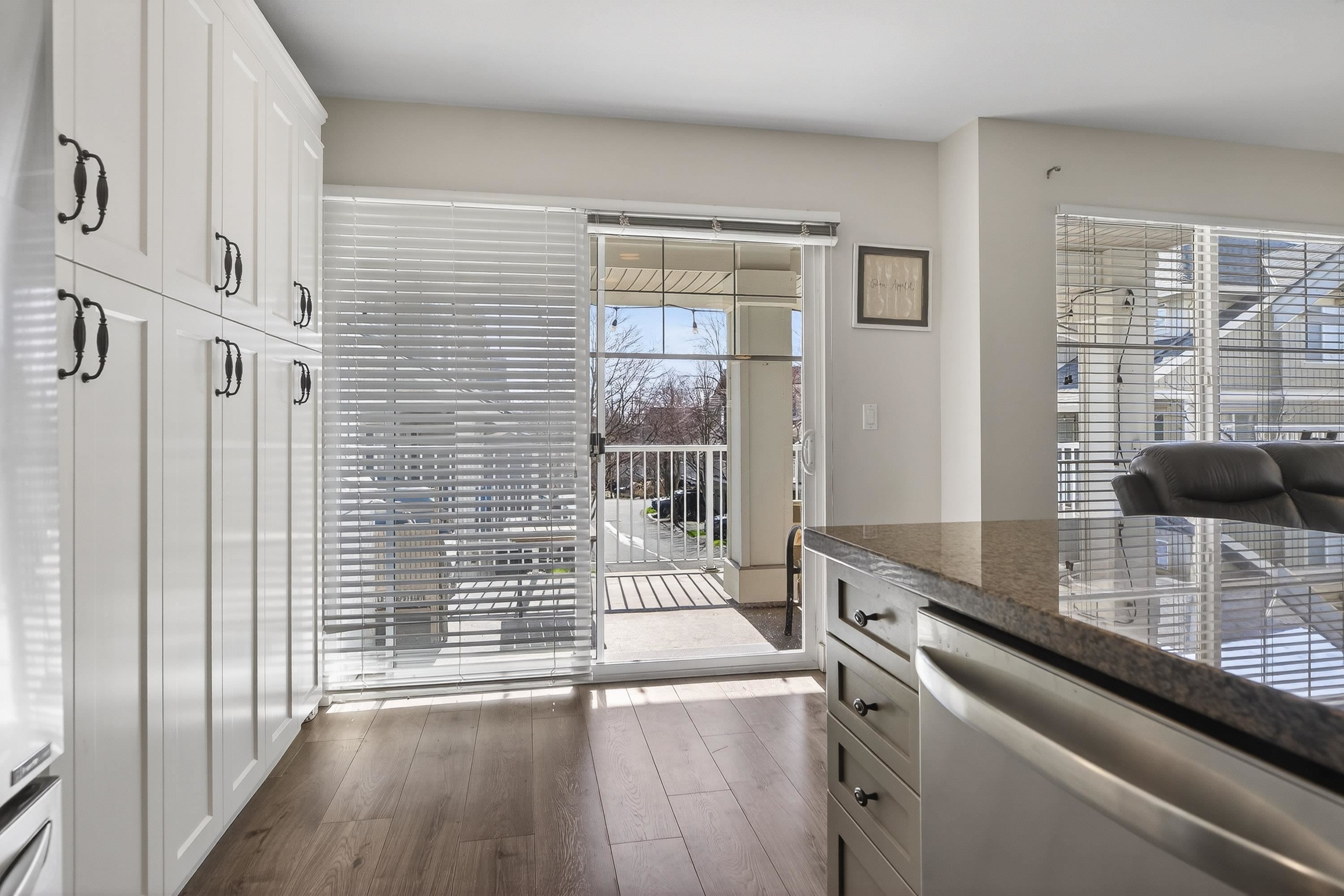 13 6568 193B STREET Unit: 13