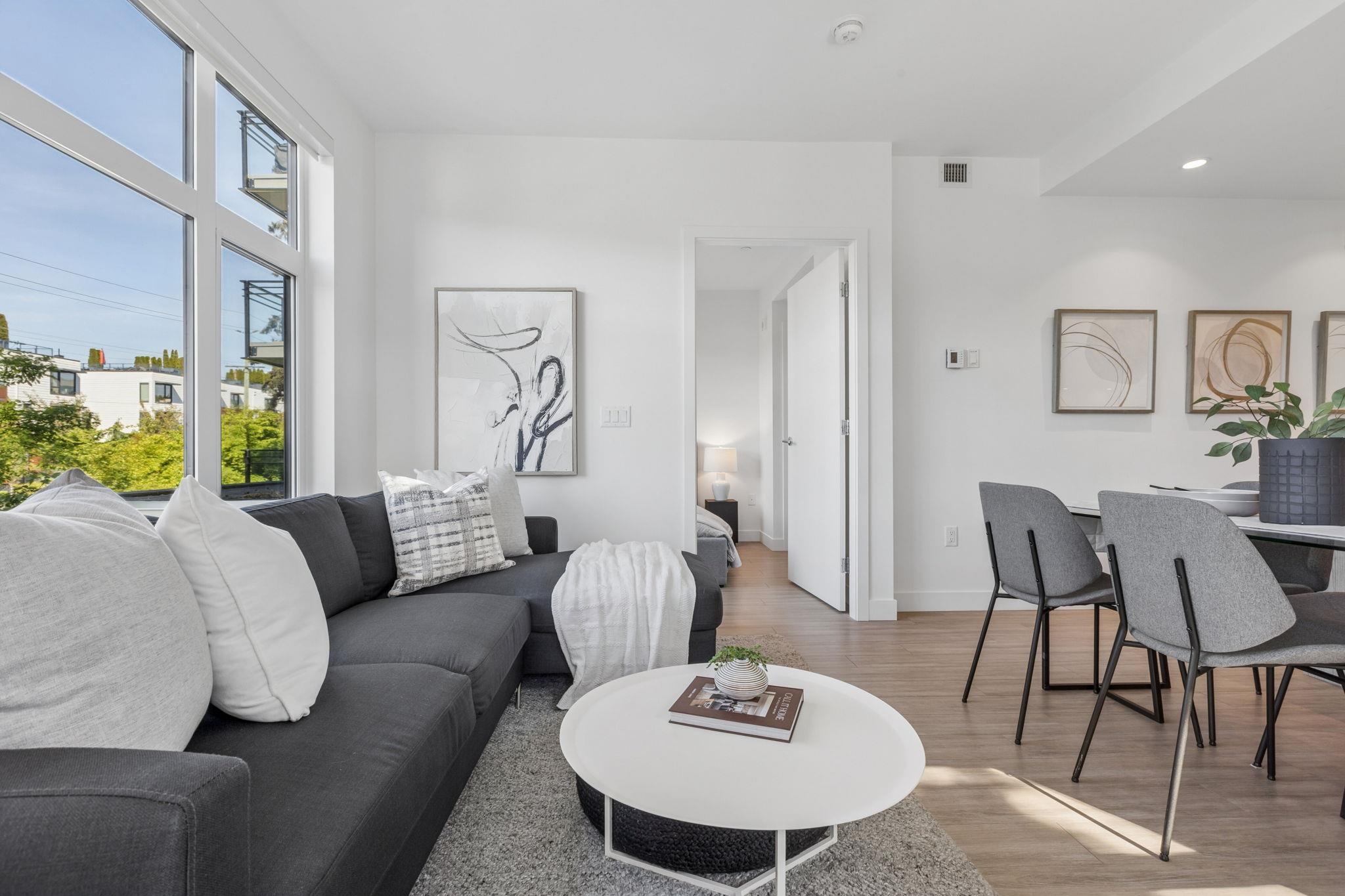 201 707 E 3RD STREET Unit: 201