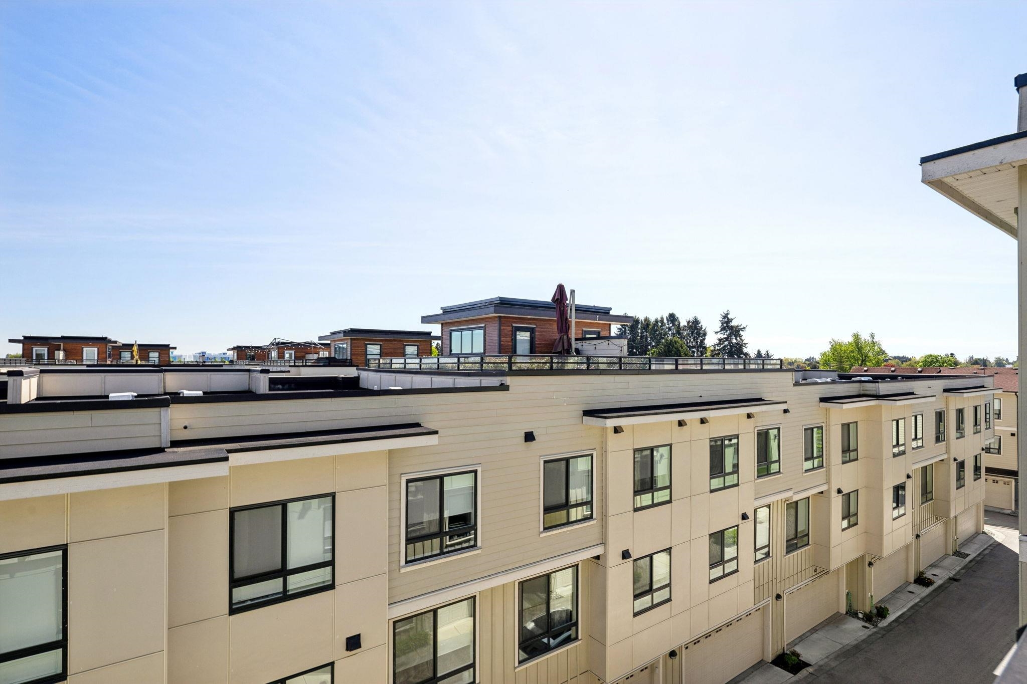 77 10199 RIVER DRIVE Unit: 77