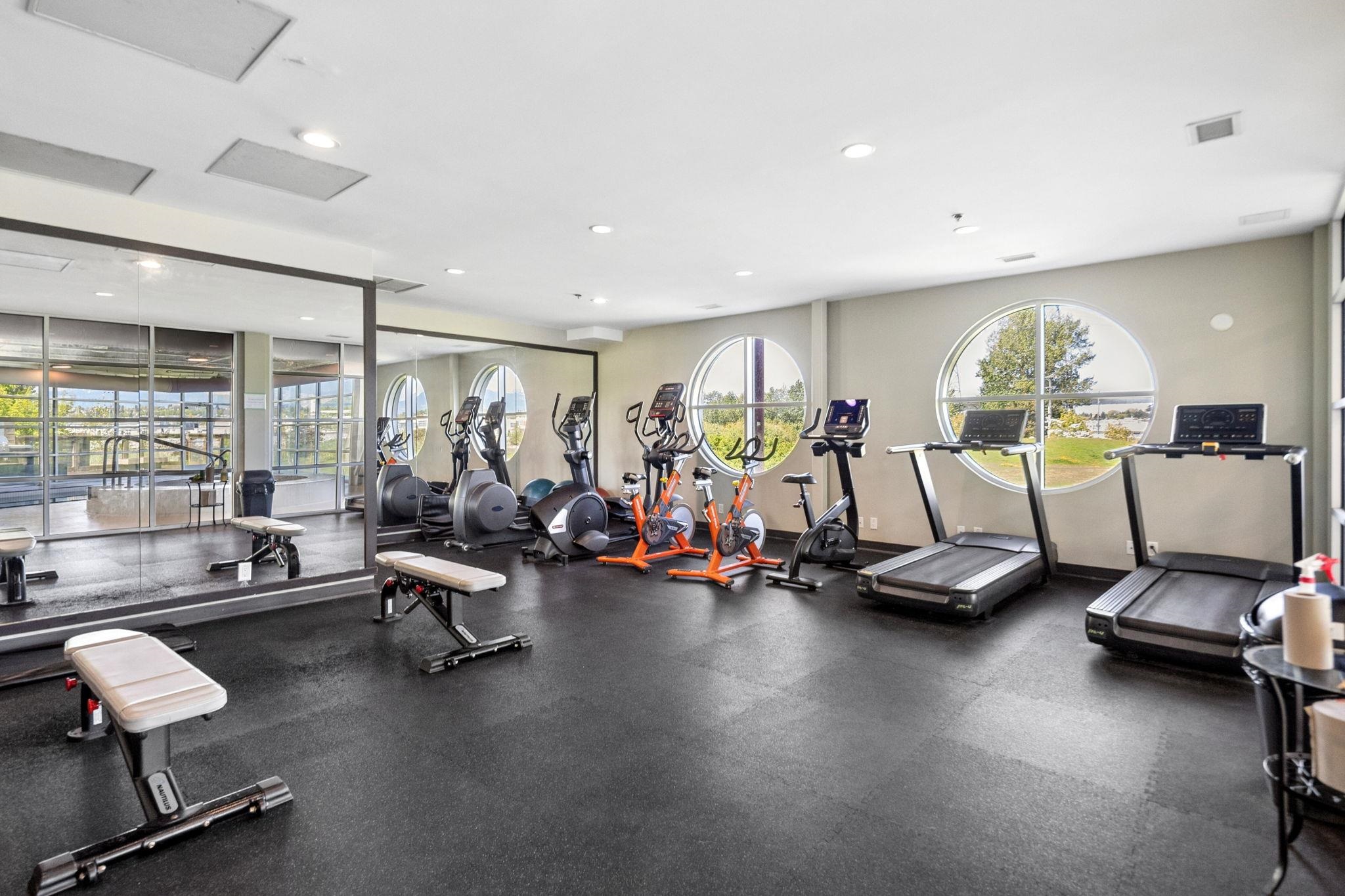 77 10199 RIVER DRIVE Unit: 77