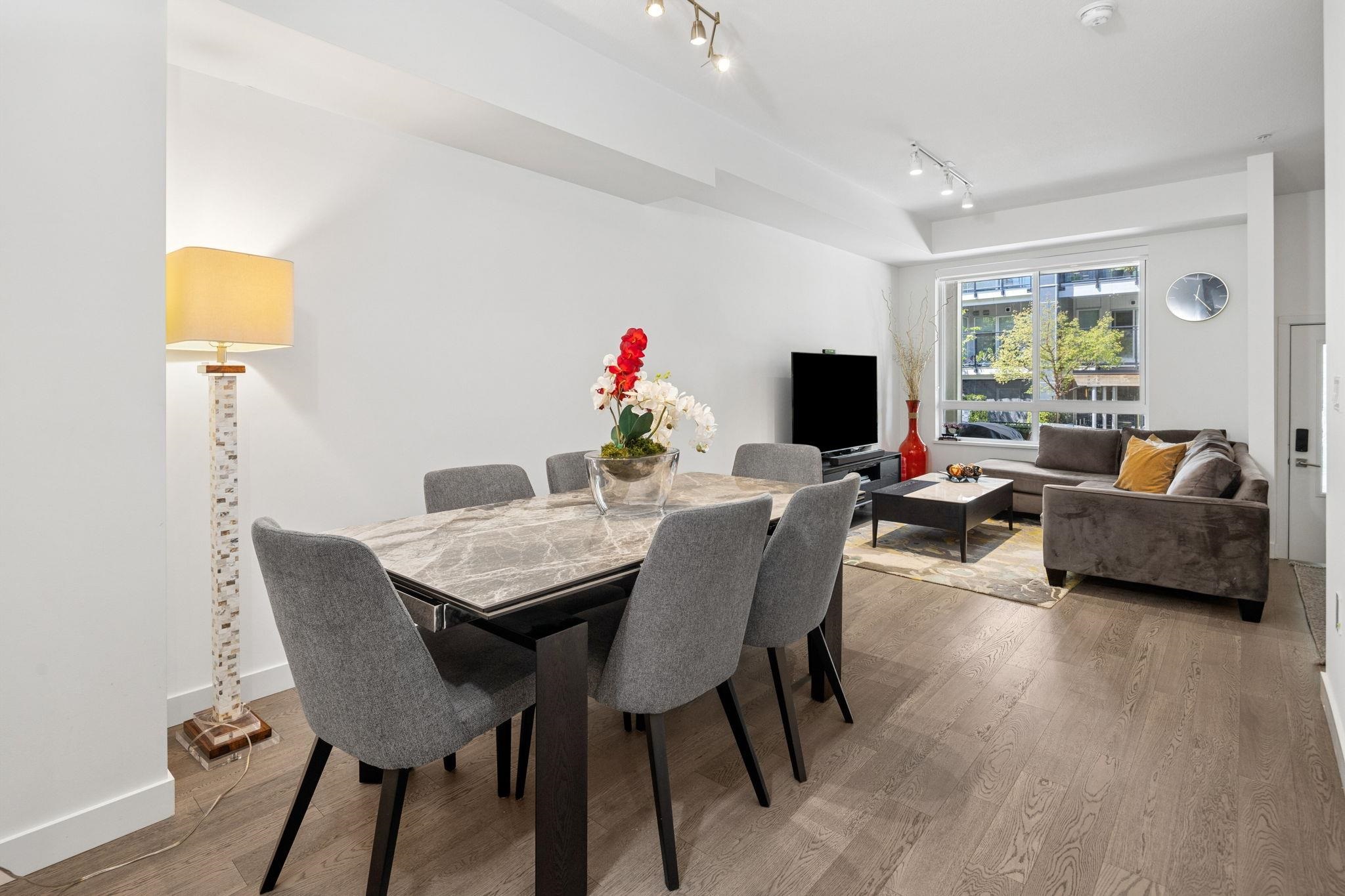77 10199 RIVER DRIVE Unit: 77