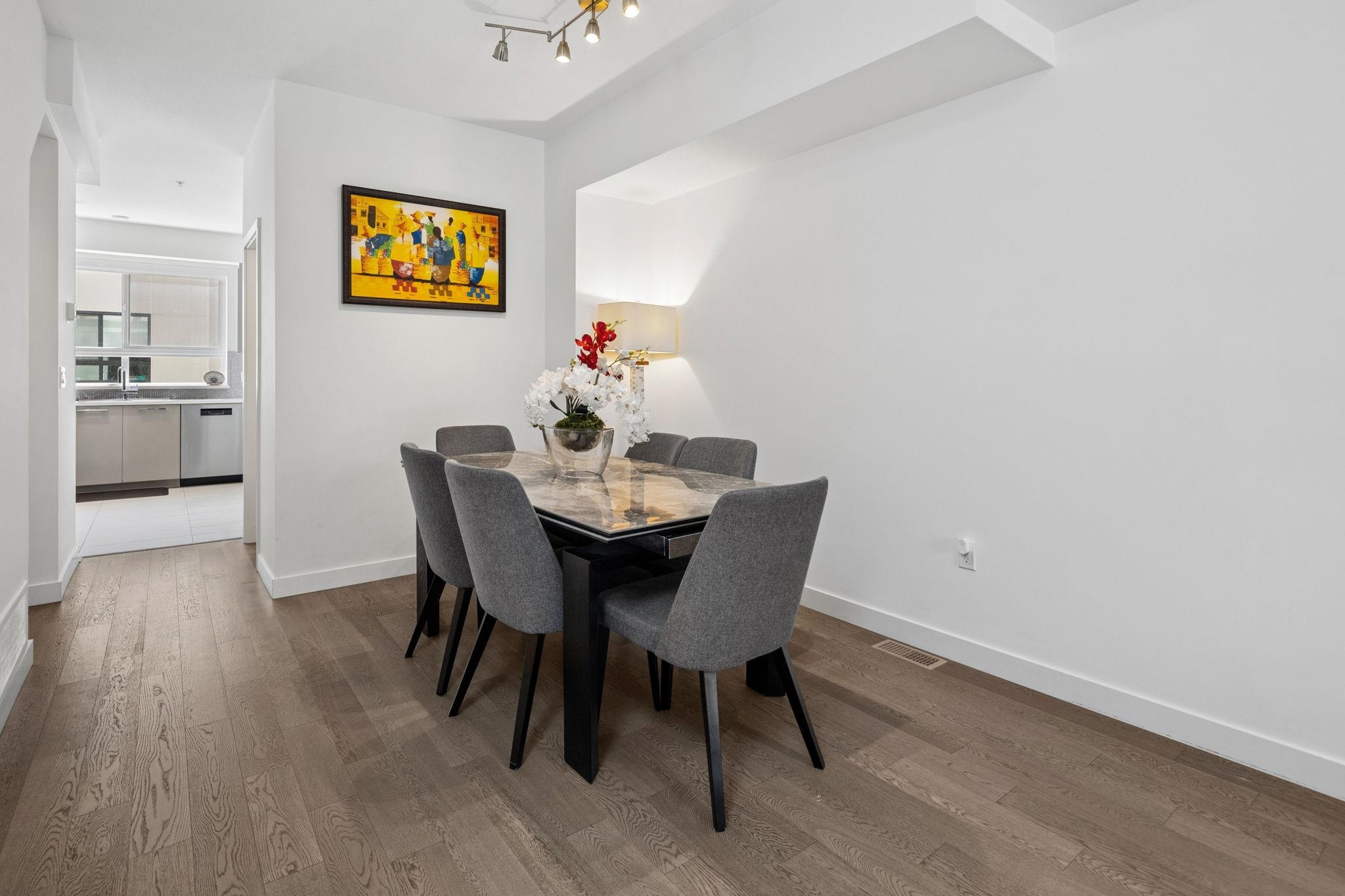 77 10199 RIVER DRIVE Unit: 77