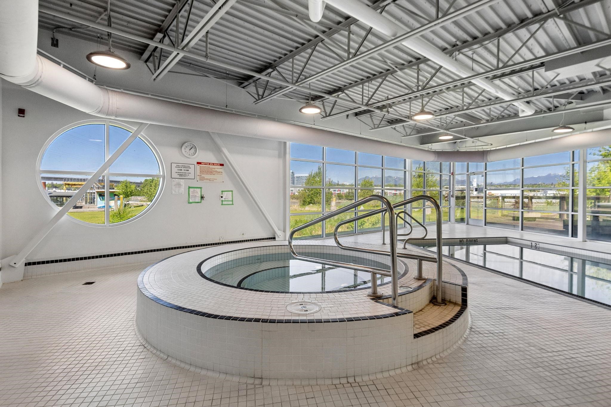 77 10199 RIVER DRIVE Unit: 77