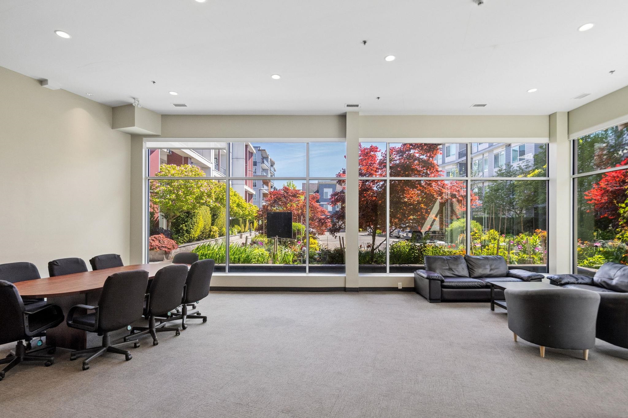 77 10199 RIVER DRIVE Unit: 77