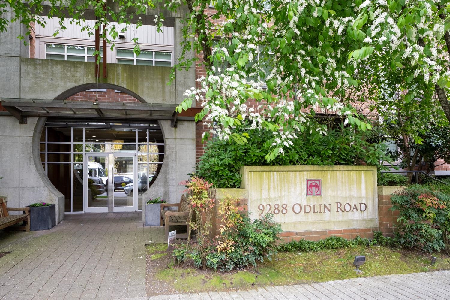 233 9288 ODLIN ROAD Unit: 233