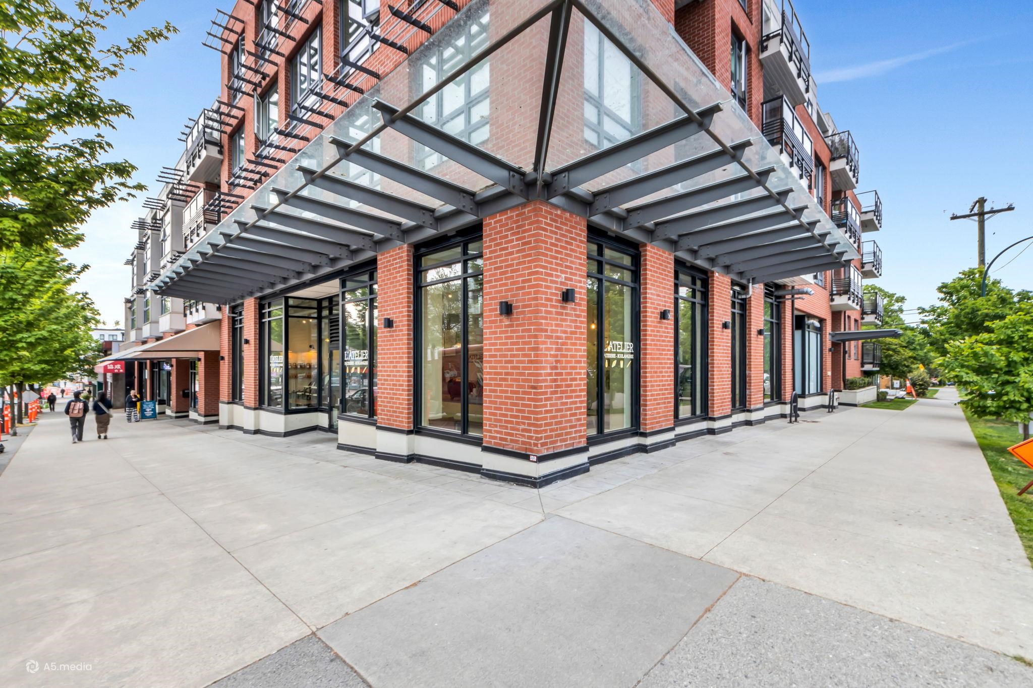 506 2477 CAROLINA STREET Unit: 506