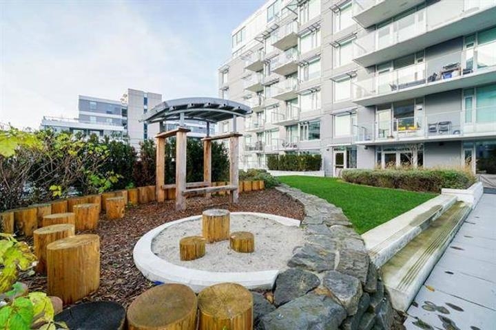 5XX 1661 QUEBEC STREET Unit: 5XX