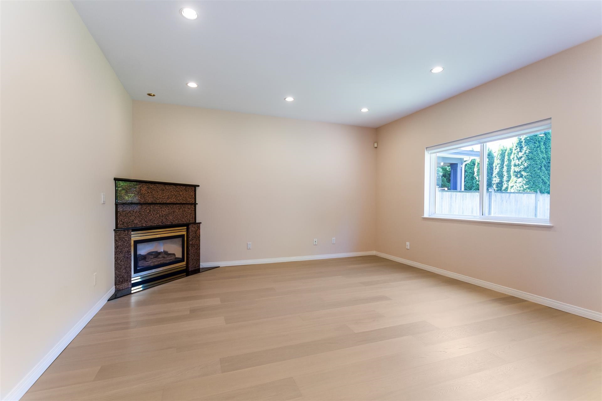 7551 LOMBARD ROAD