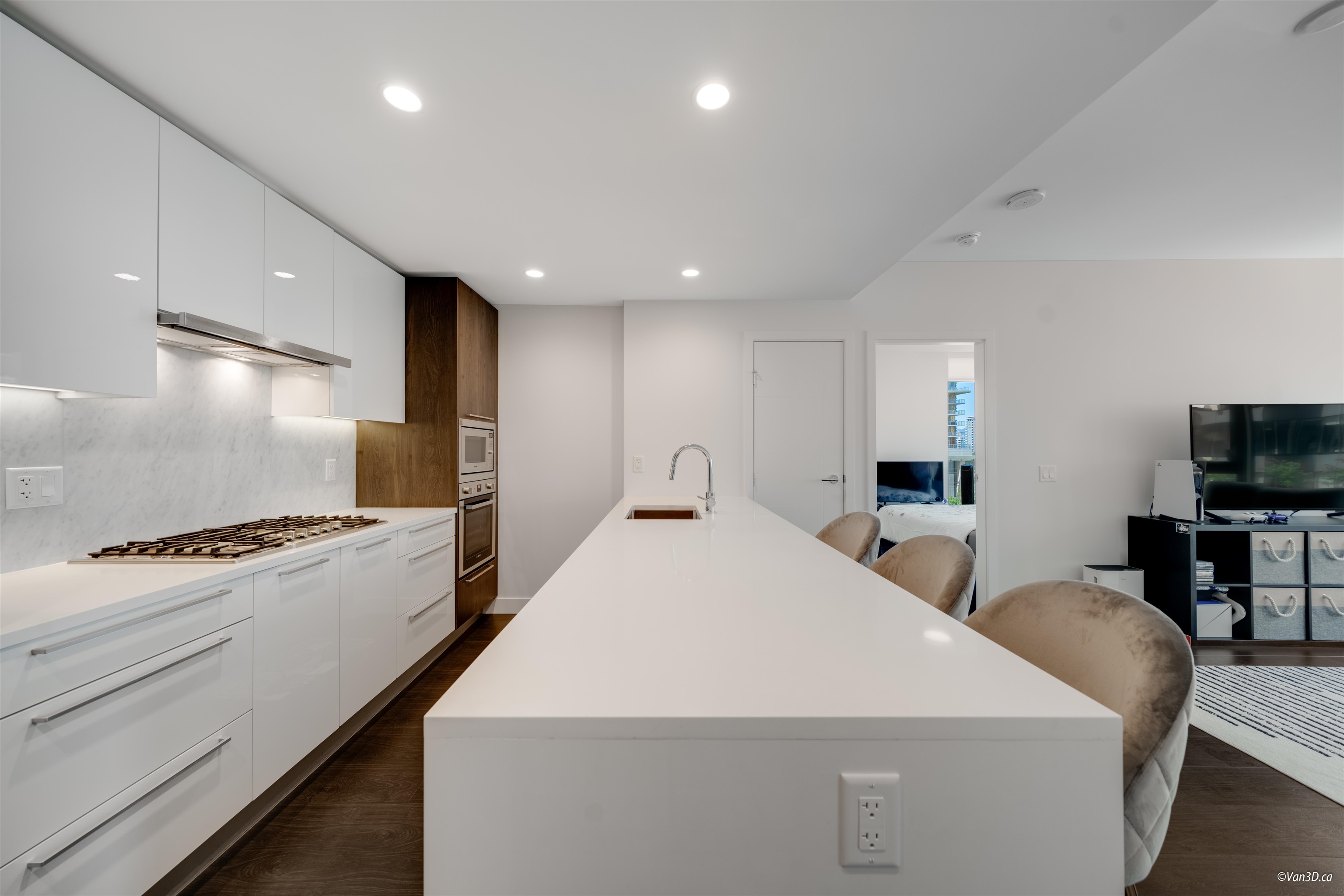 606 6398 SILVER AVENUE Unit: 606