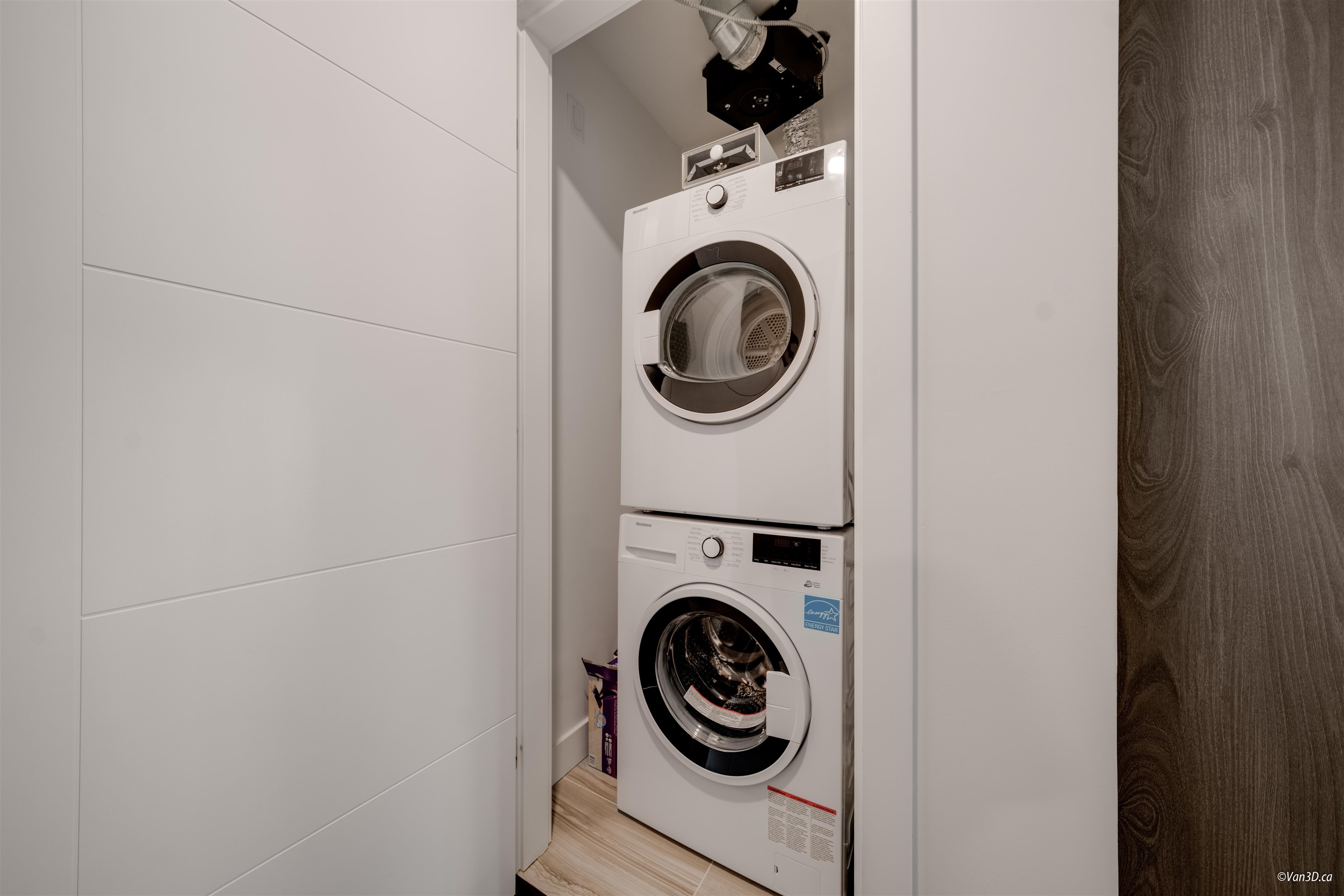 606 6398 SILVER AVENUE Unit: 606