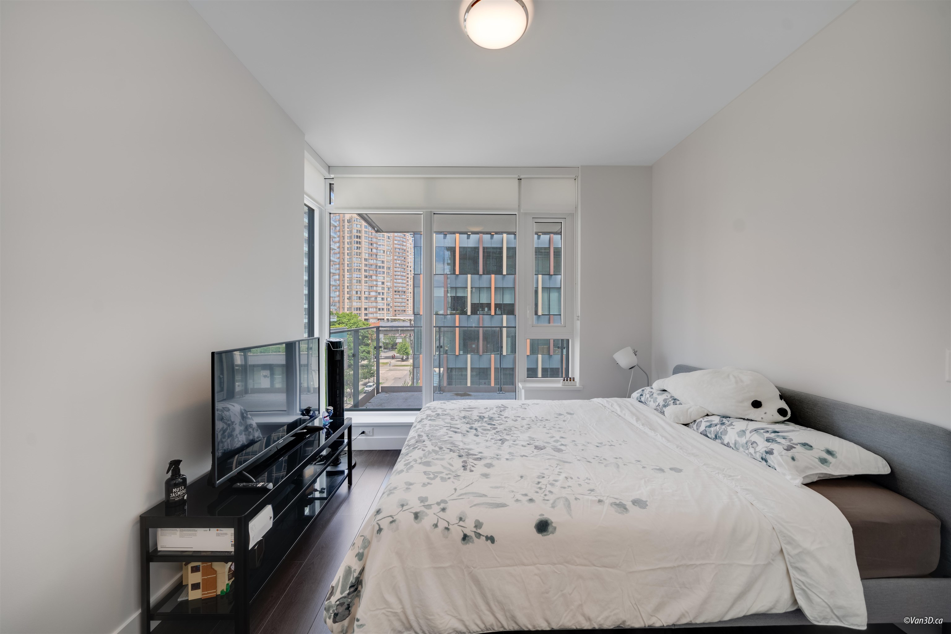606 6398 SILVER AVENUE Unit: 606