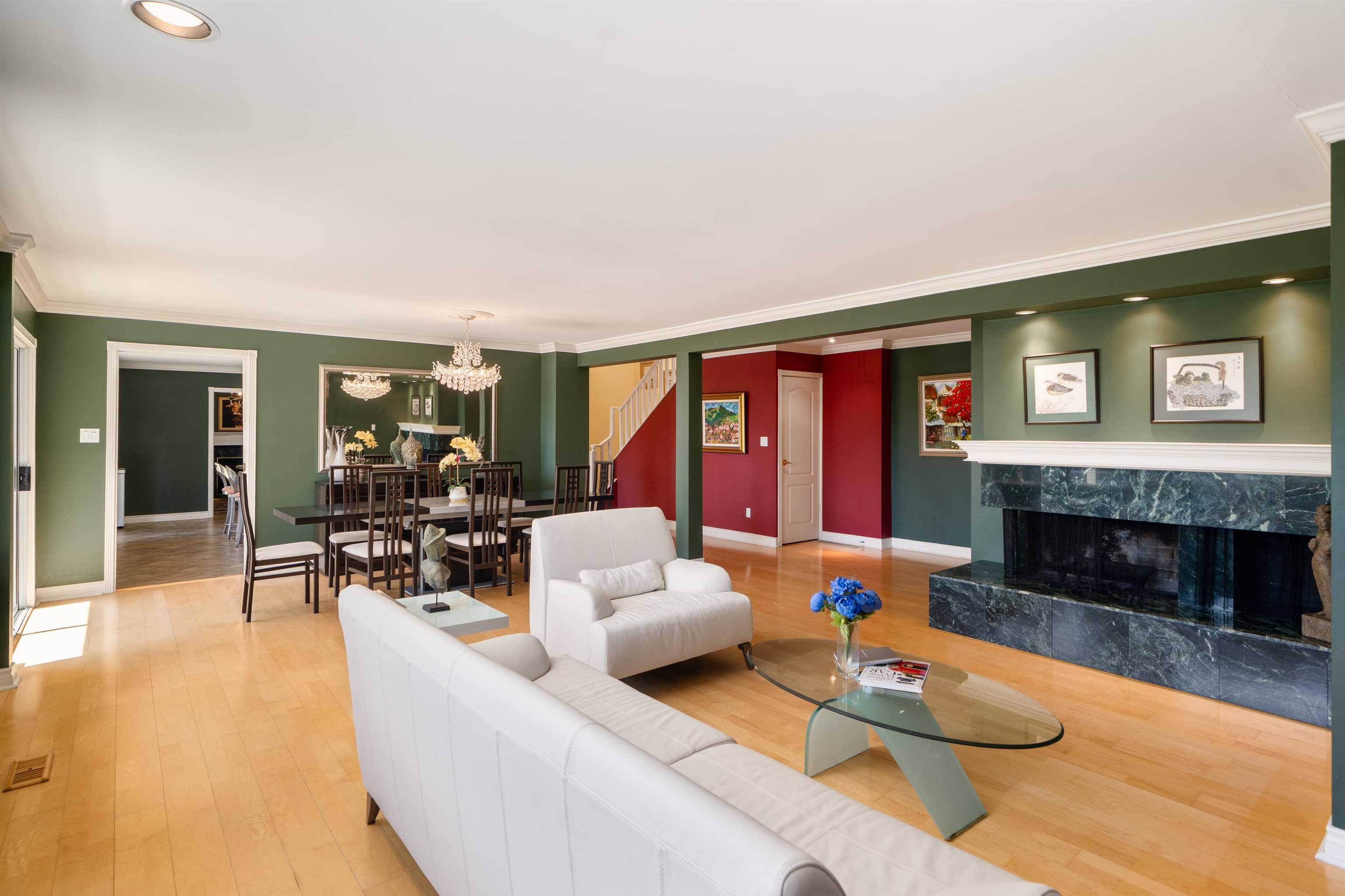 3897 BAYRIDGE AVENUE