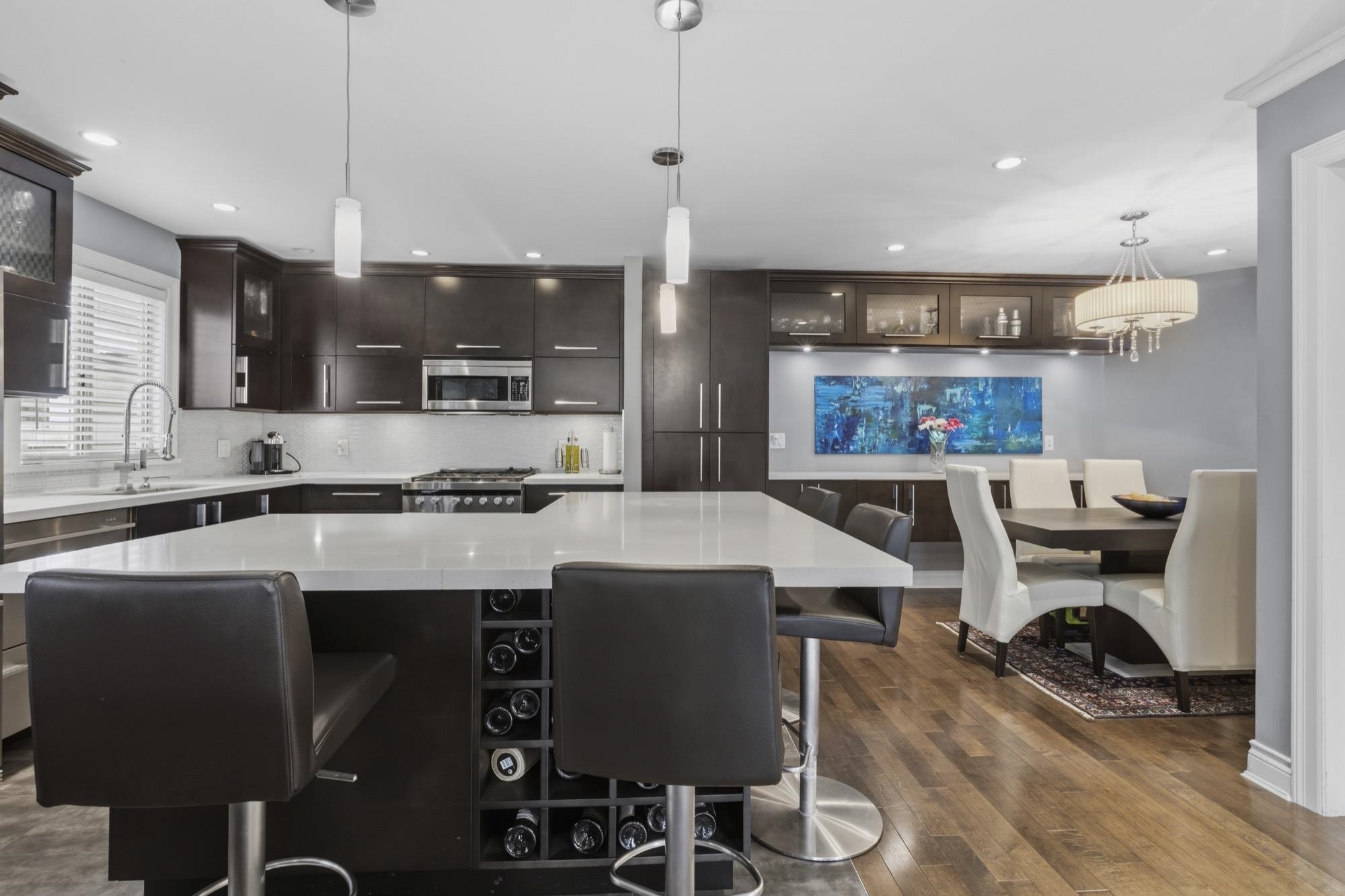 31 W 15TH AVENUE