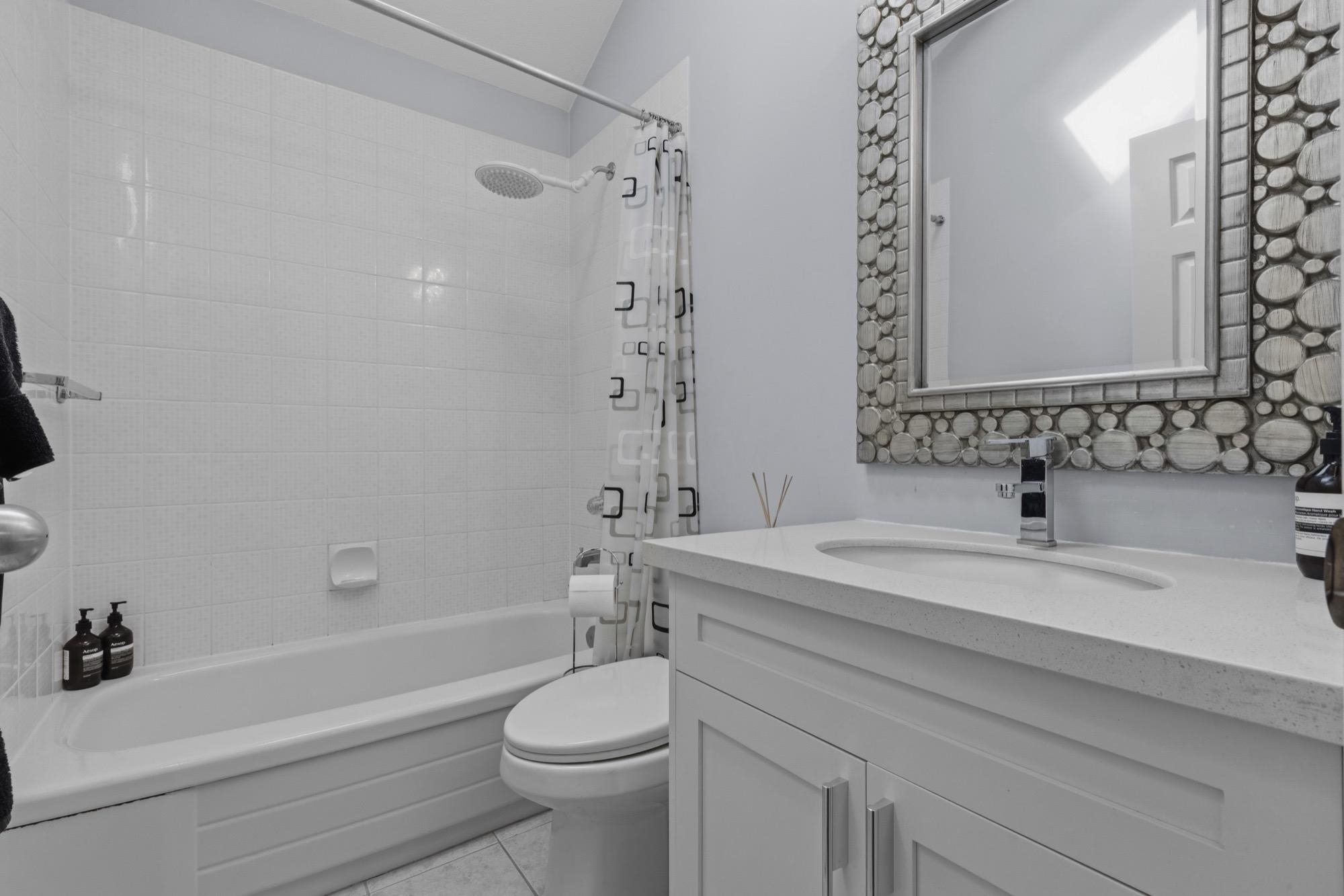 31 W 15TH AVENUE