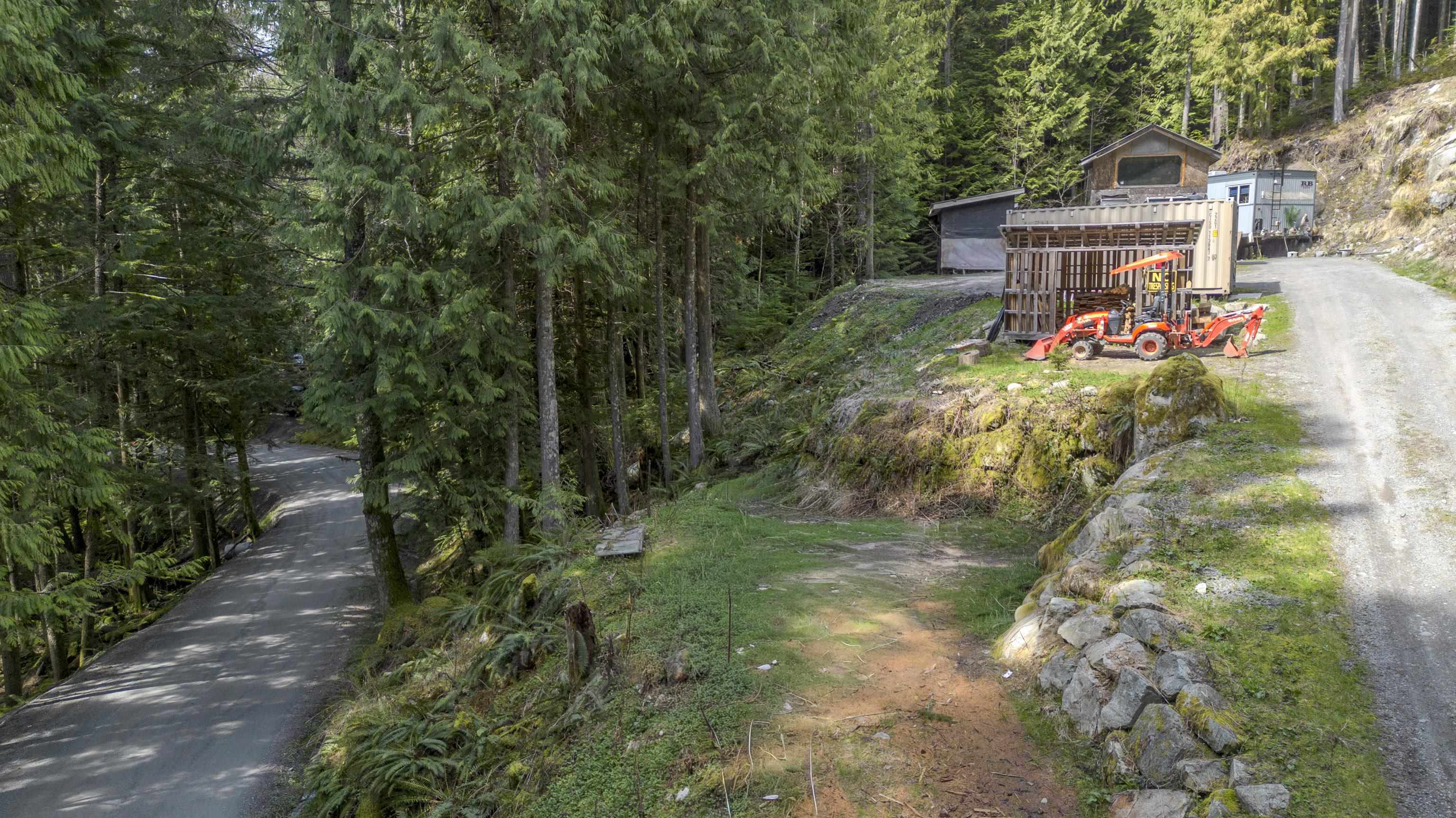 6061 GARIBALDI PARK ROAD
