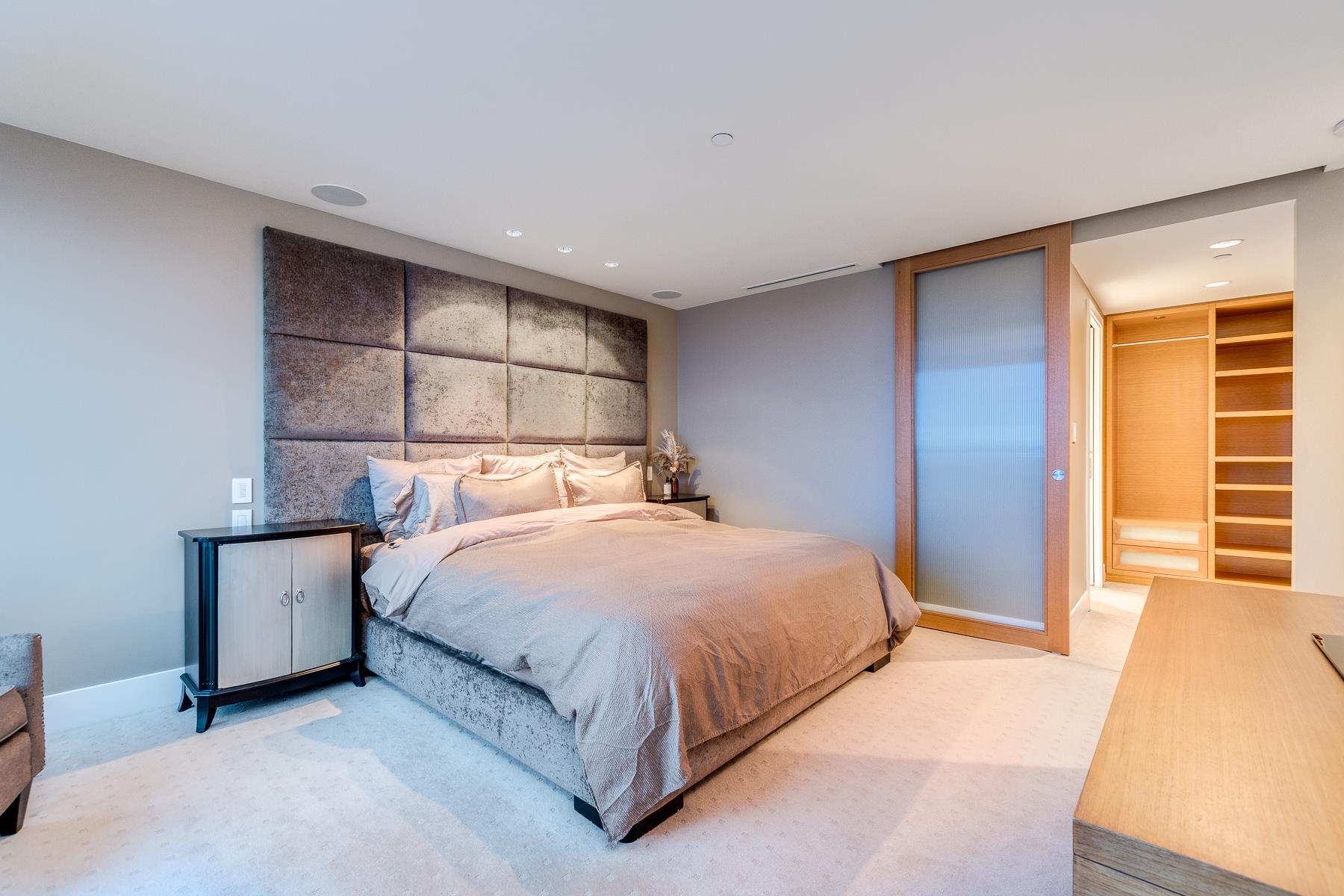 3204 667 HOWE STREET Unit: 3204