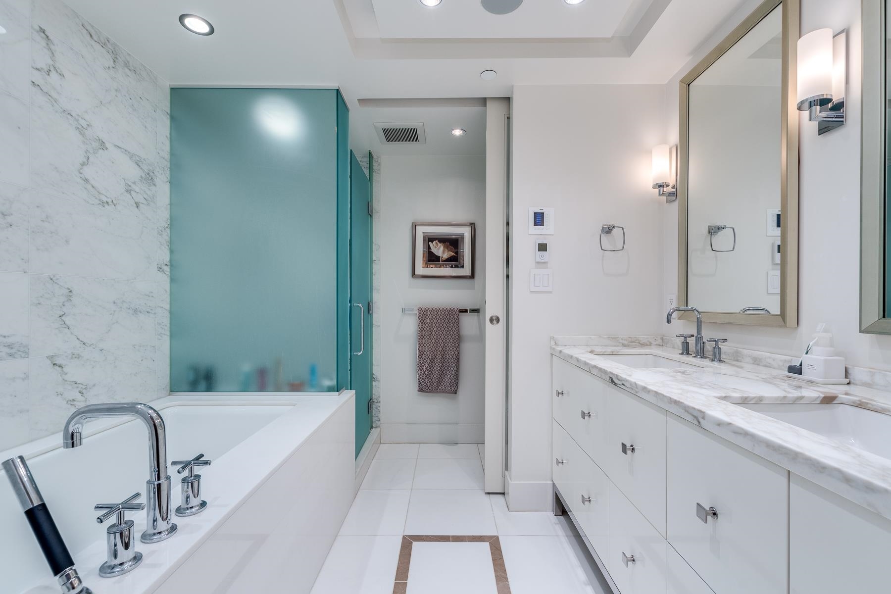 3204 667 HOWE STREET Unit: 3204