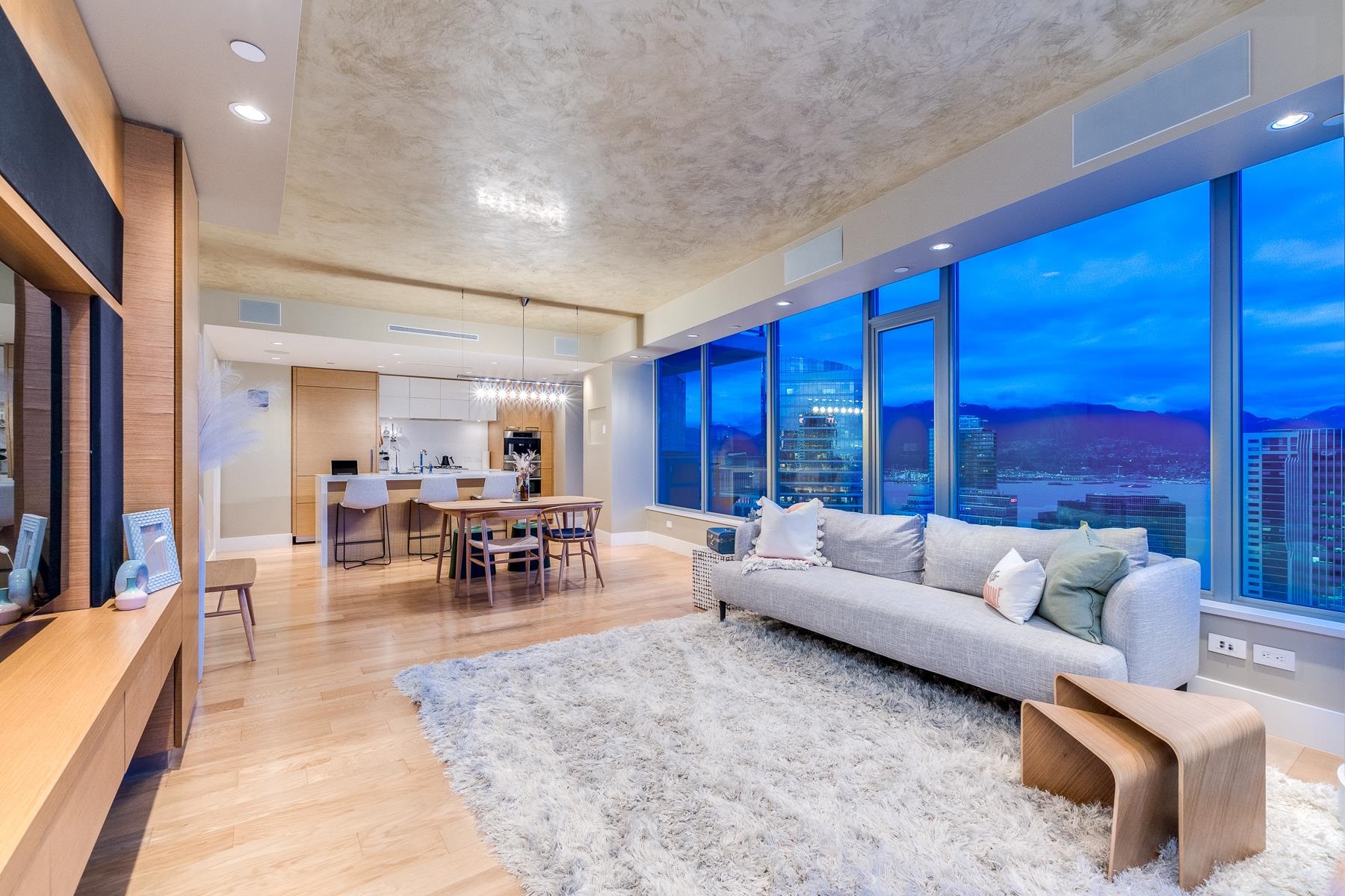 3204 667 HOWE STREET Unit: 3204
