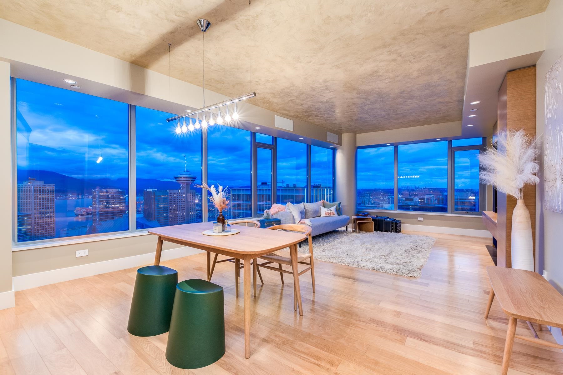 3204 667 HOWE STREET Unit: 3204