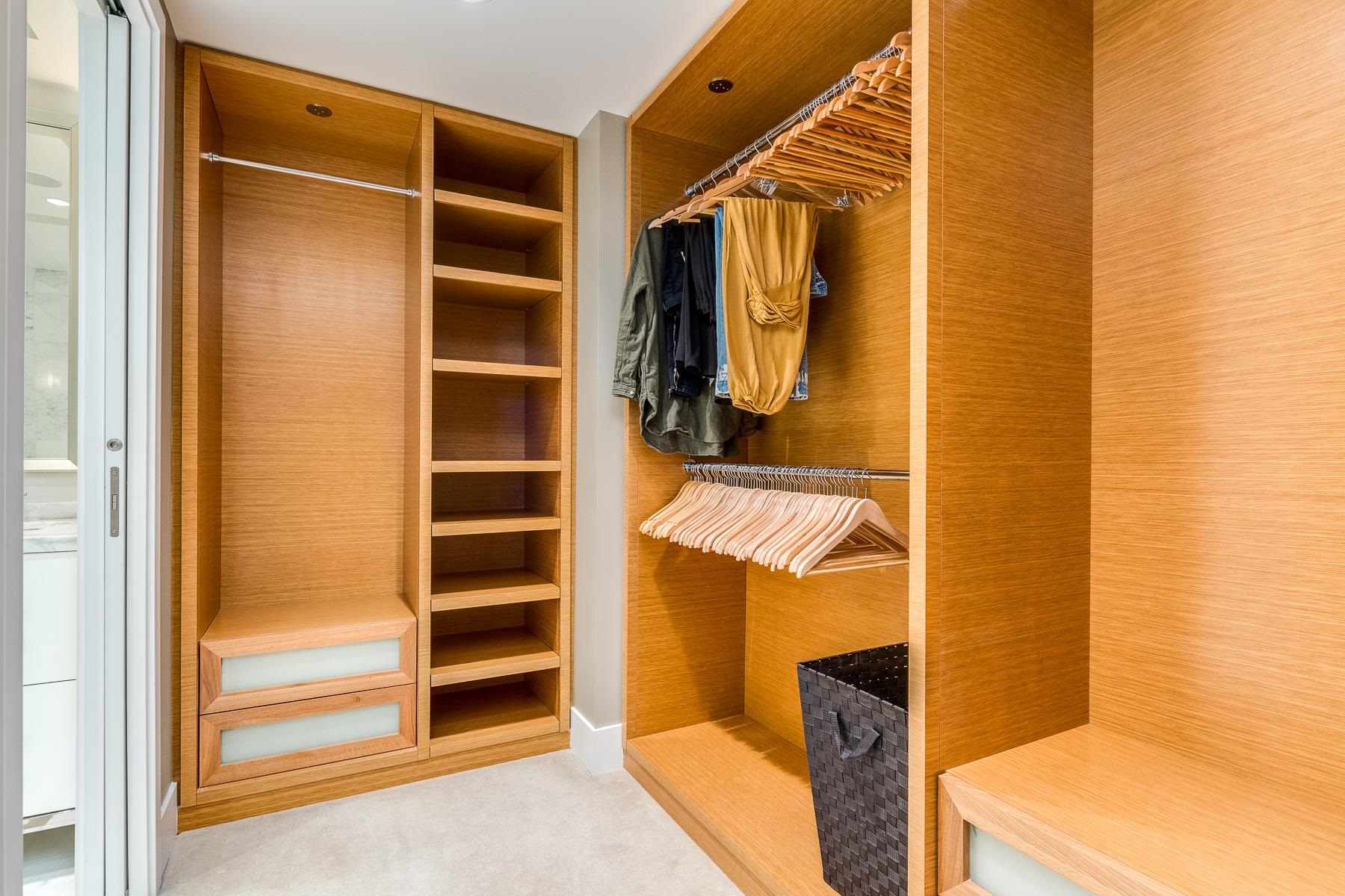 3204 667 HOWE STREET Unit: 3204
