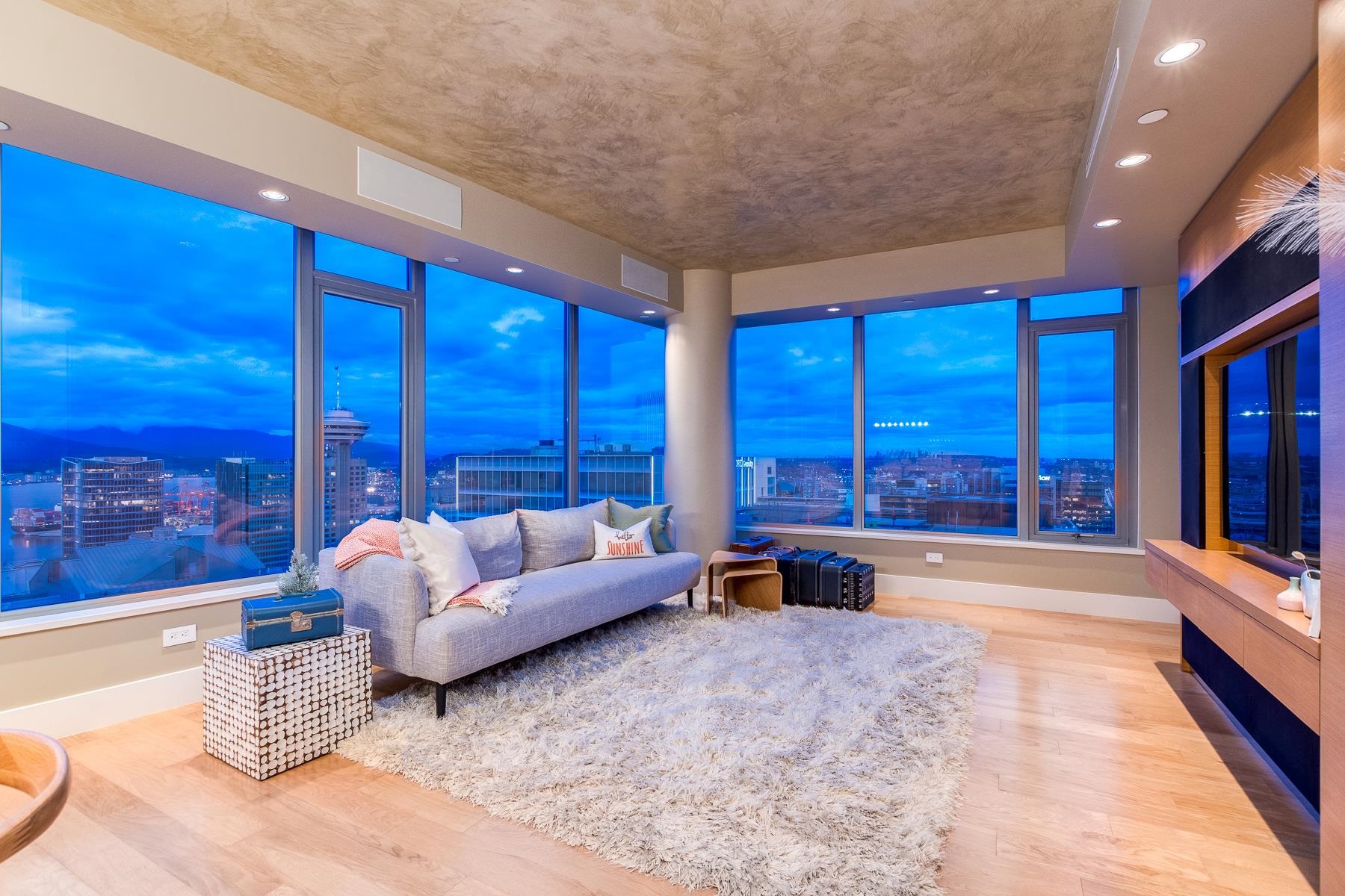 3204 667 HOWE STREET Unit: 3204